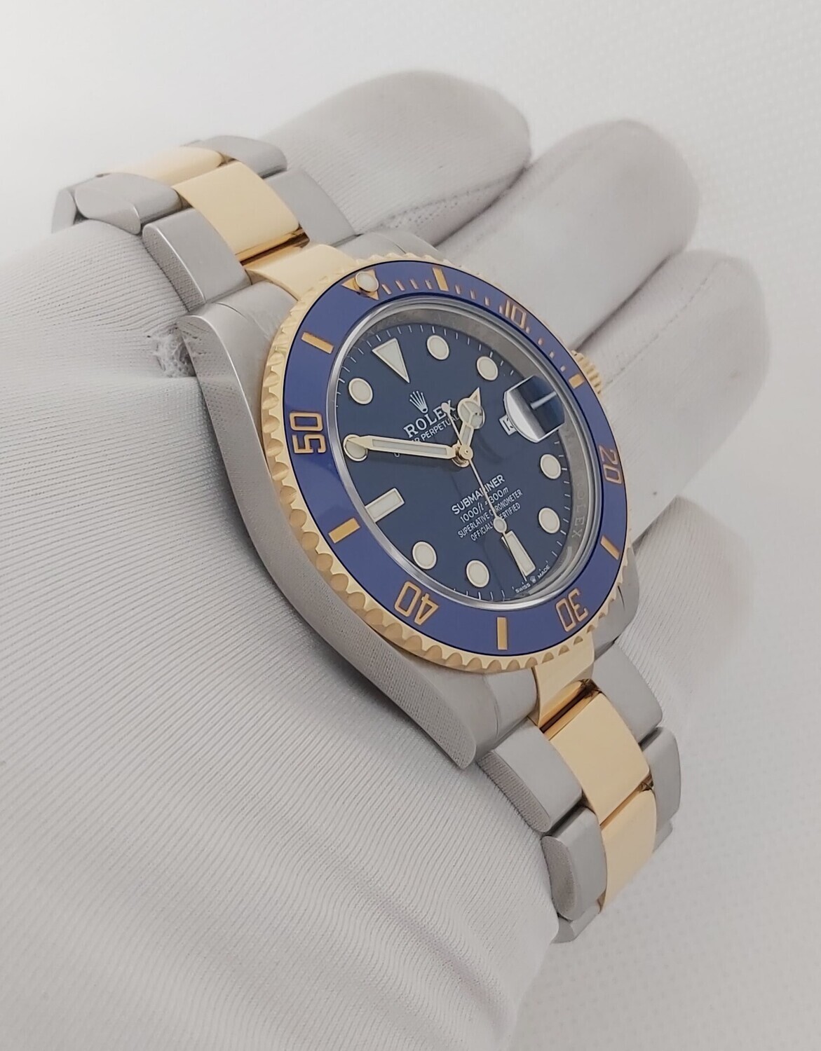 Rolex Submariner 126613LB - New &amp; Unworn 2022 - Full Set Bluesy