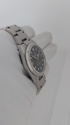 Rolex Explorer 114270 - 2001 - Excellent Condition Full Set
