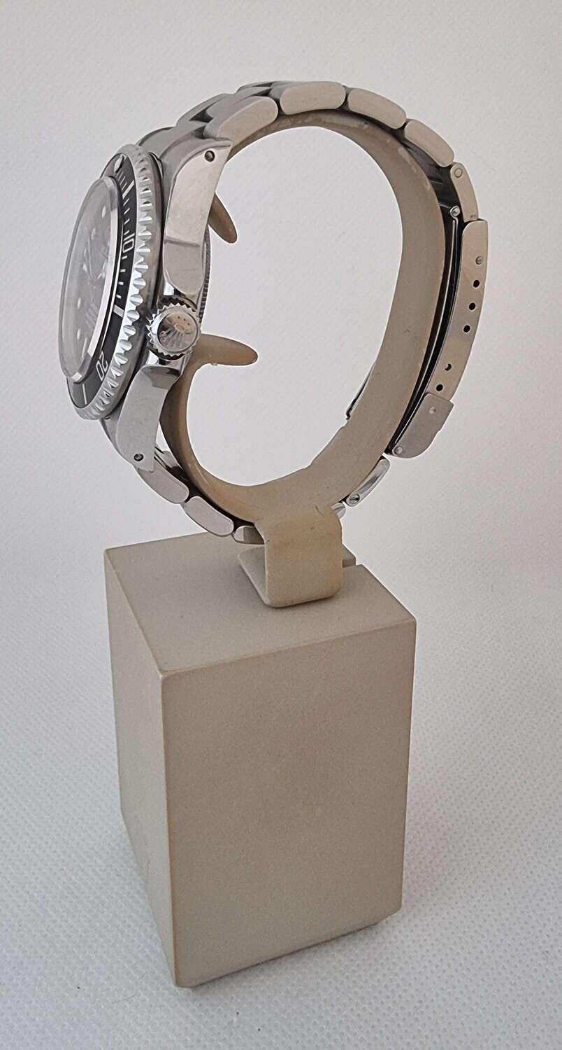 Rolex Sea-Dweller 16600 &#39;Serif Fat 4&#39; Bezel - 2000