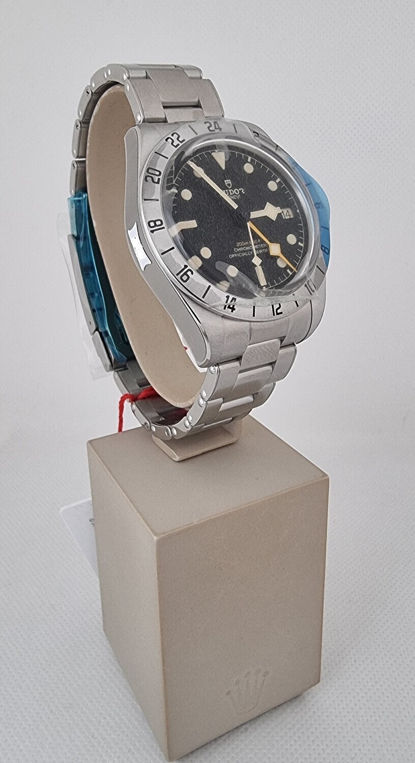 Tudor Black Bay Pro M79470 - 2022 New/Unworn - Fully Stickered
