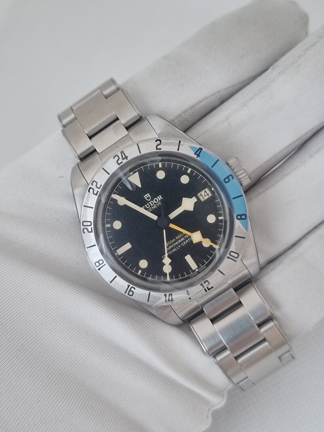 Tudor Black Bay Pro M79470 - 2022 New/Unworn - Fully Stickered