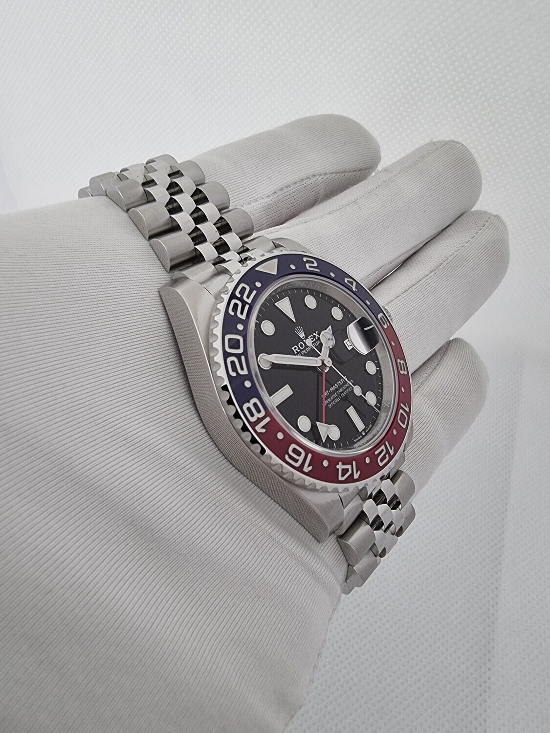 Rolex GMT Master II 126710BLRO &#39;Pepsi&#39; 2022 - Full Set - New/Unworn