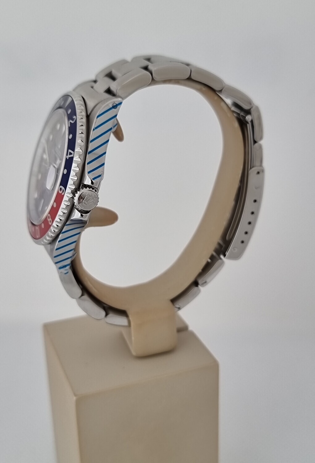 Rolex GMT Master 16700 &#39;Pepsi Dial&#39; - Box &amp; 2022 Rolex Service