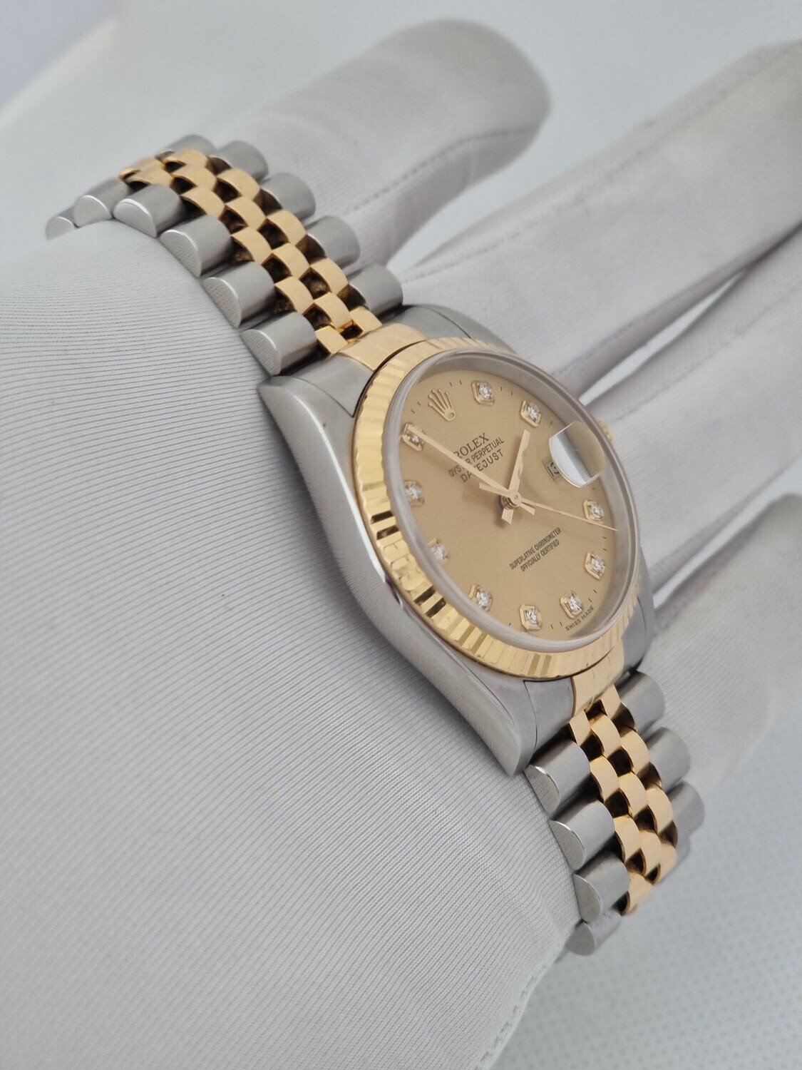 Rolex Datejust 12633 - 2004 Full Set, 2016 Service &amp; Original Purchase Receipt