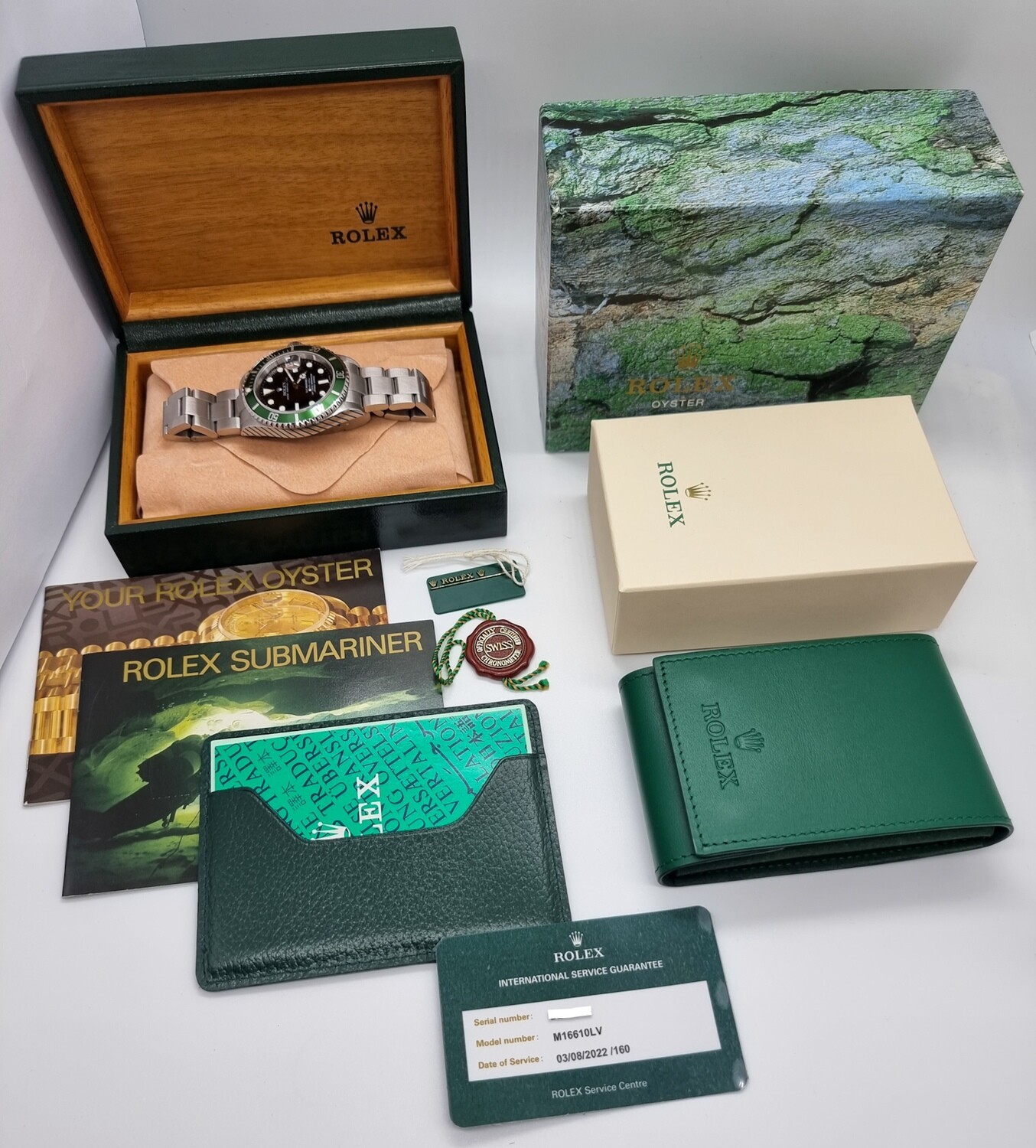 Rolex Submariner 16610LV Kermit - 2005 with recent 2022 Rolex Service