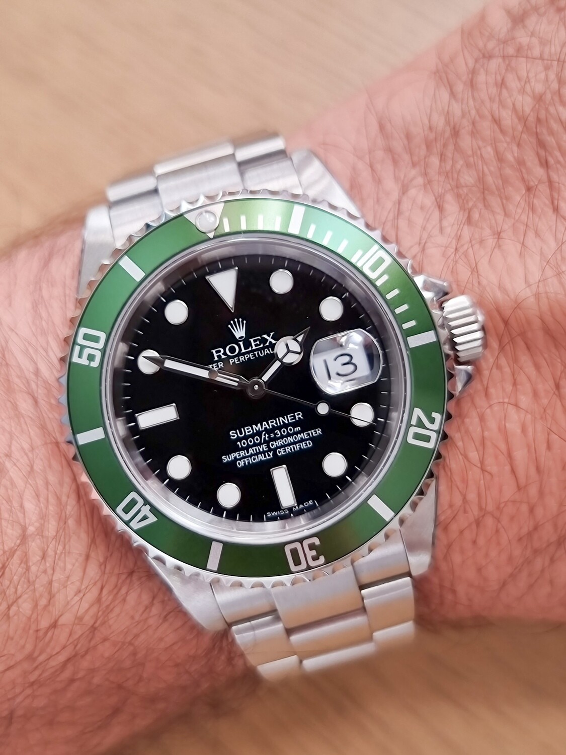 Rolex Submariner 16610LV Kermit - 2005 with recent 2022 Rolex Service