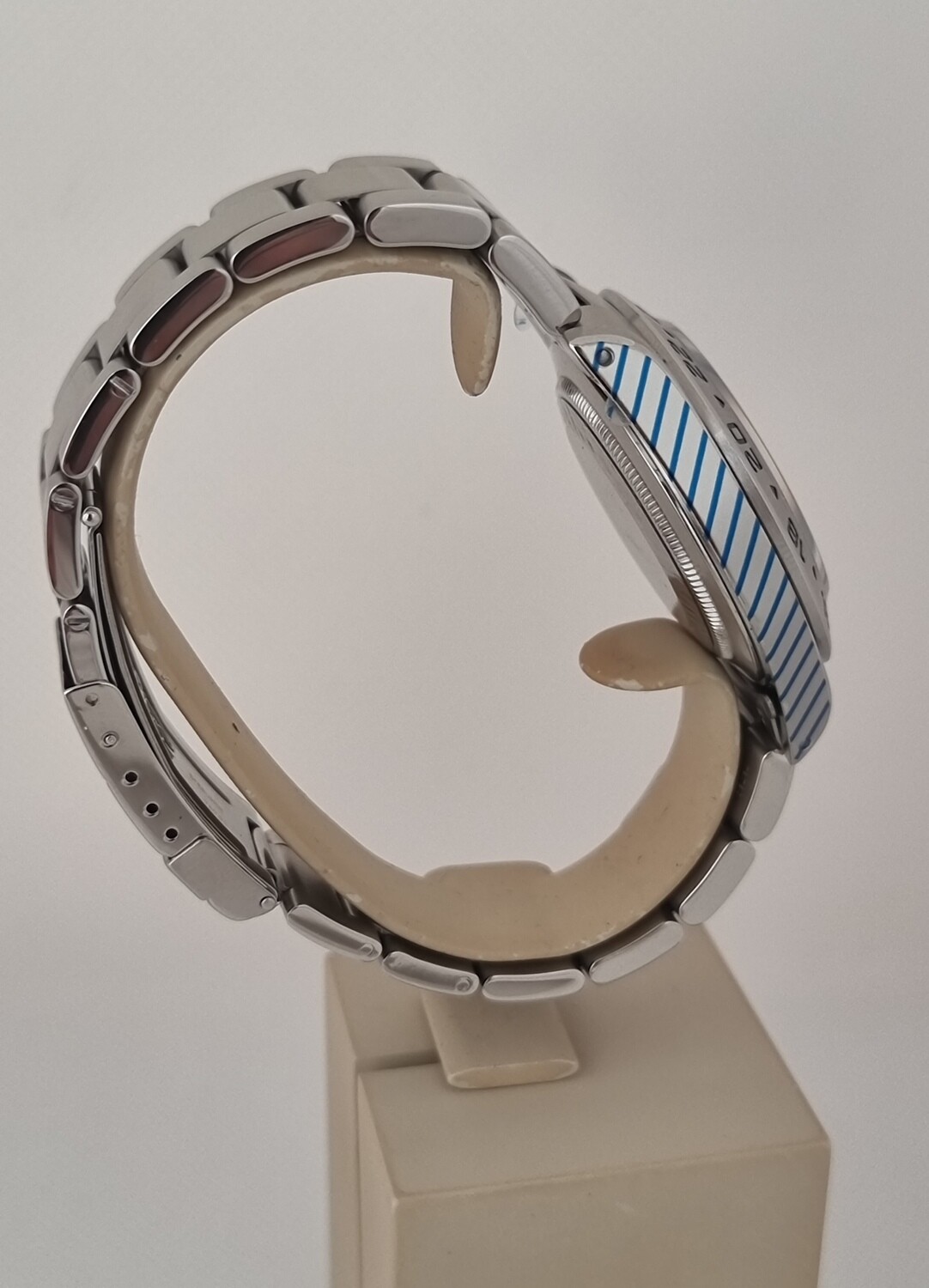 Rolex Explorer II Polar Dial 16570 - With Recent 2022 Rolex Service