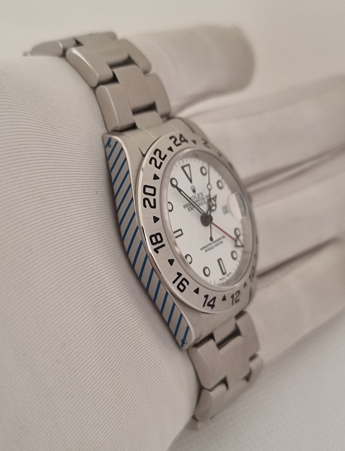 Rolex Explorer II Polar Dial 16570 - With Recent 2022 Rolex Service