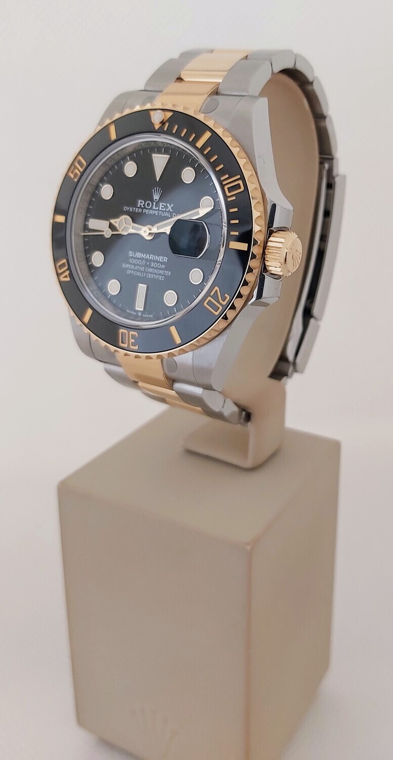 Rolex Submariner 126613LN - 2022 Full Set - Exceptional Condition