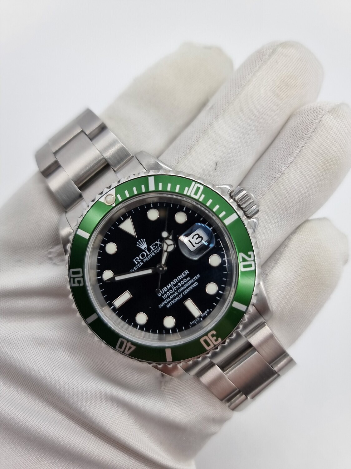 Rolex Submariner 16610LV Kermit - 2005 Full Set, with 2017 Rolex Service Card