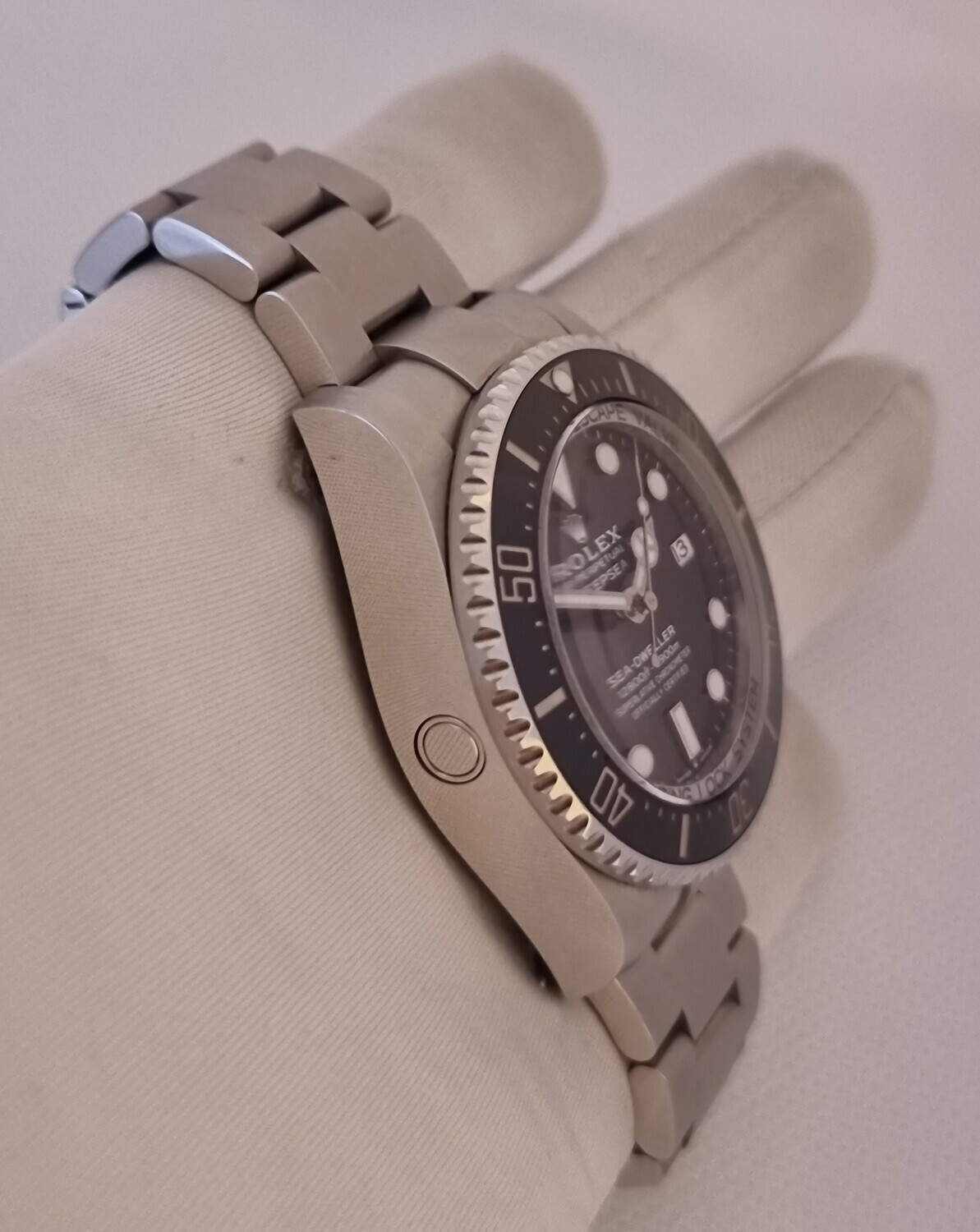 Rolex Sea-Dweller Deepsea, 136660 &#39;The Latest Release, 2022 Full Set/Unworn