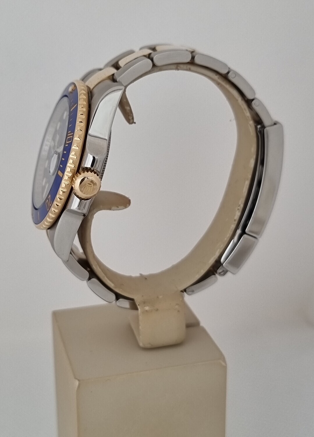 Rolex Submariner 116613LB - Flat Blue Dial - 2009