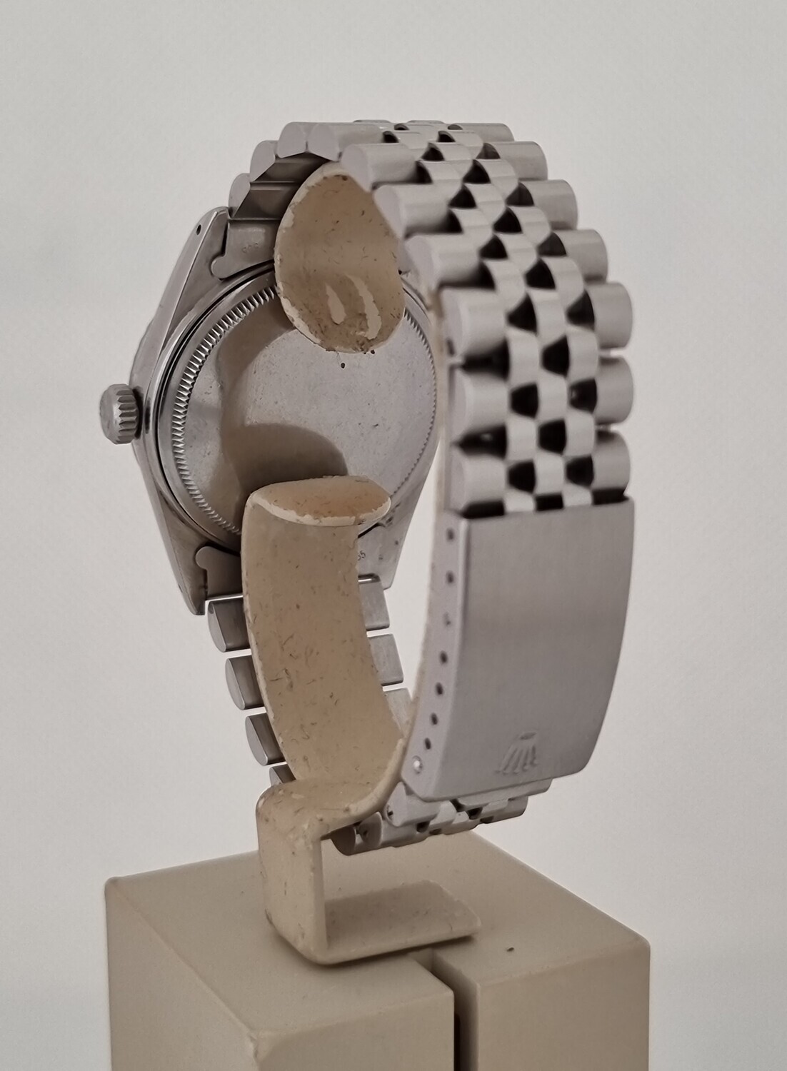 Rolex Datejust 16030, Rare White Buckley Dial, 1981 with Box/Booklets/tag