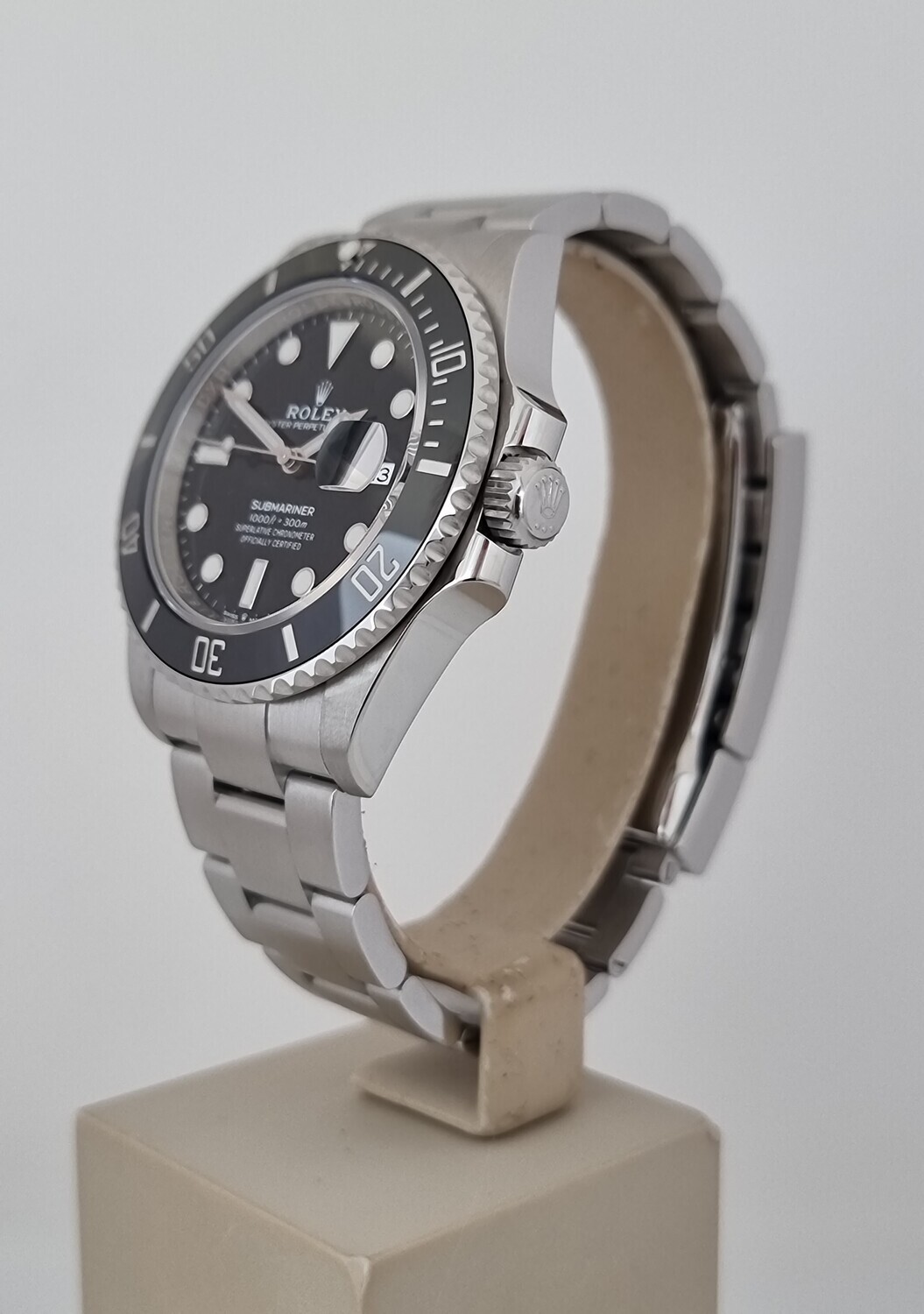 Rolex Submariner 126610LN - 2022 Full Set - Exceptional Condition Watch