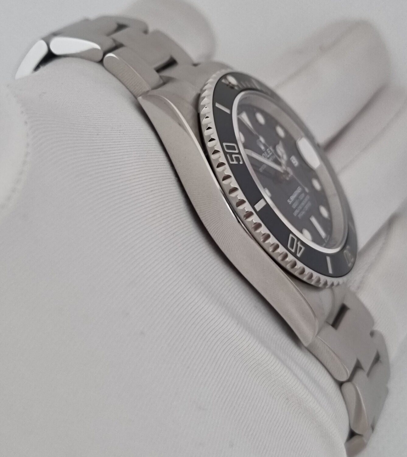 Rolex Submariner 126610LN - 2022 Full Set - Exceptional Condition Watch