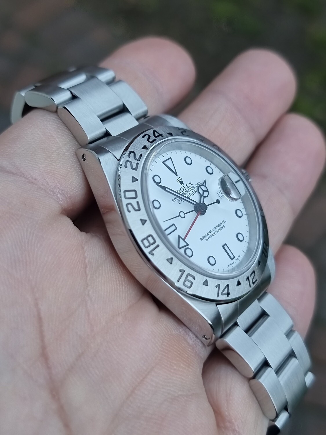 Rolex Explorer II 16570 &#39;Polar&#39; Dial - 2000 Full Collectors Set
