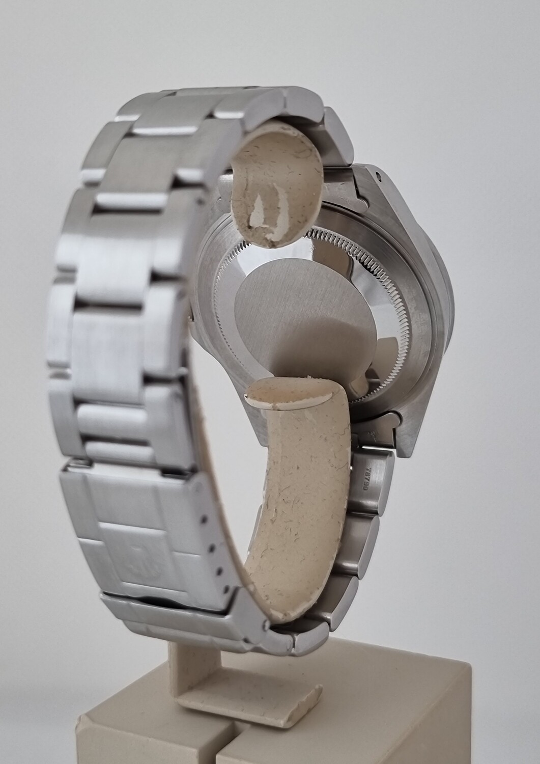 Rolex Explorer II 16570 &#39;Polar&#39; Dial - 2000 Full Collectors Set