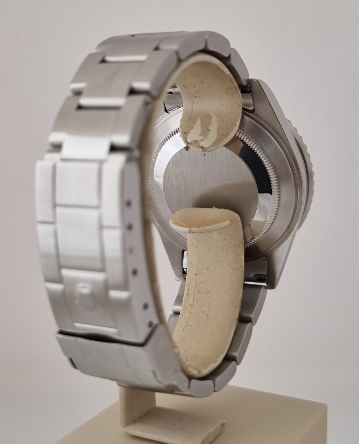 Rolex Submariner 16610LV Kermit &#39;Flat 4&#39; - Full Set, Rare &amp; Collectible