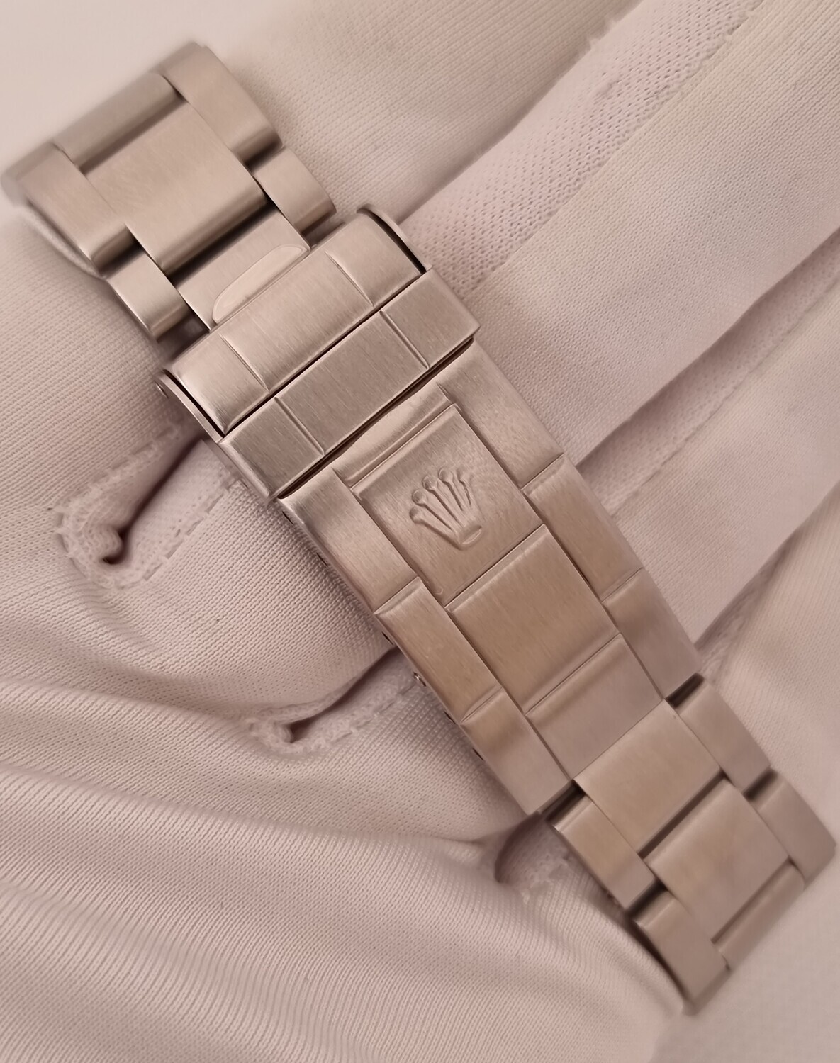 Rolex Submariner 16610LV Kermit &#39;Flat 4&#39; - Full Set, Rare &amp; Collectible