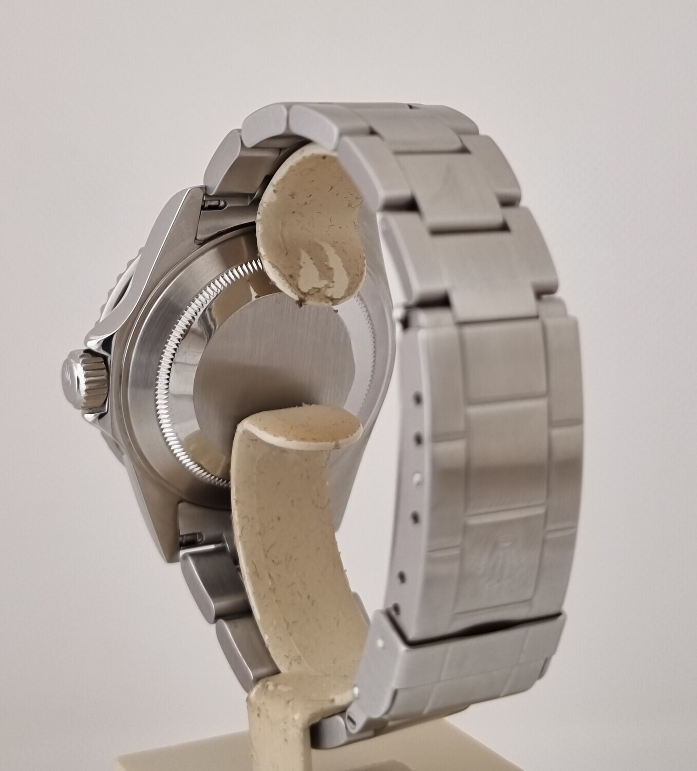 Rolex Submariner 16610LV Kermit &#39;Flat 4&#39; - Full Set, Rare &amp; Collectible