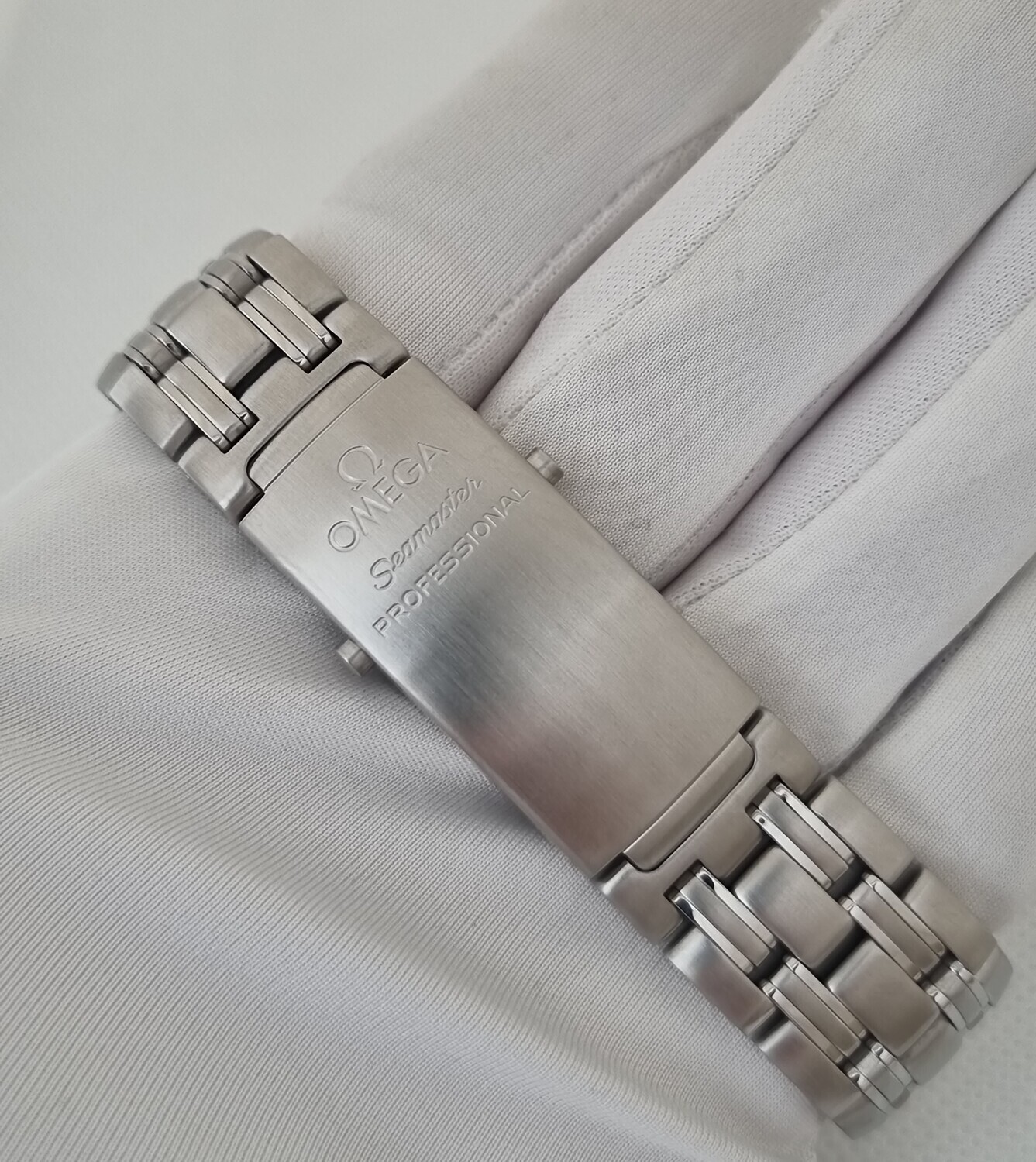 Omega Seamaster Diver 300M Co‑Axial Chronometer 36.25mm, Full Set