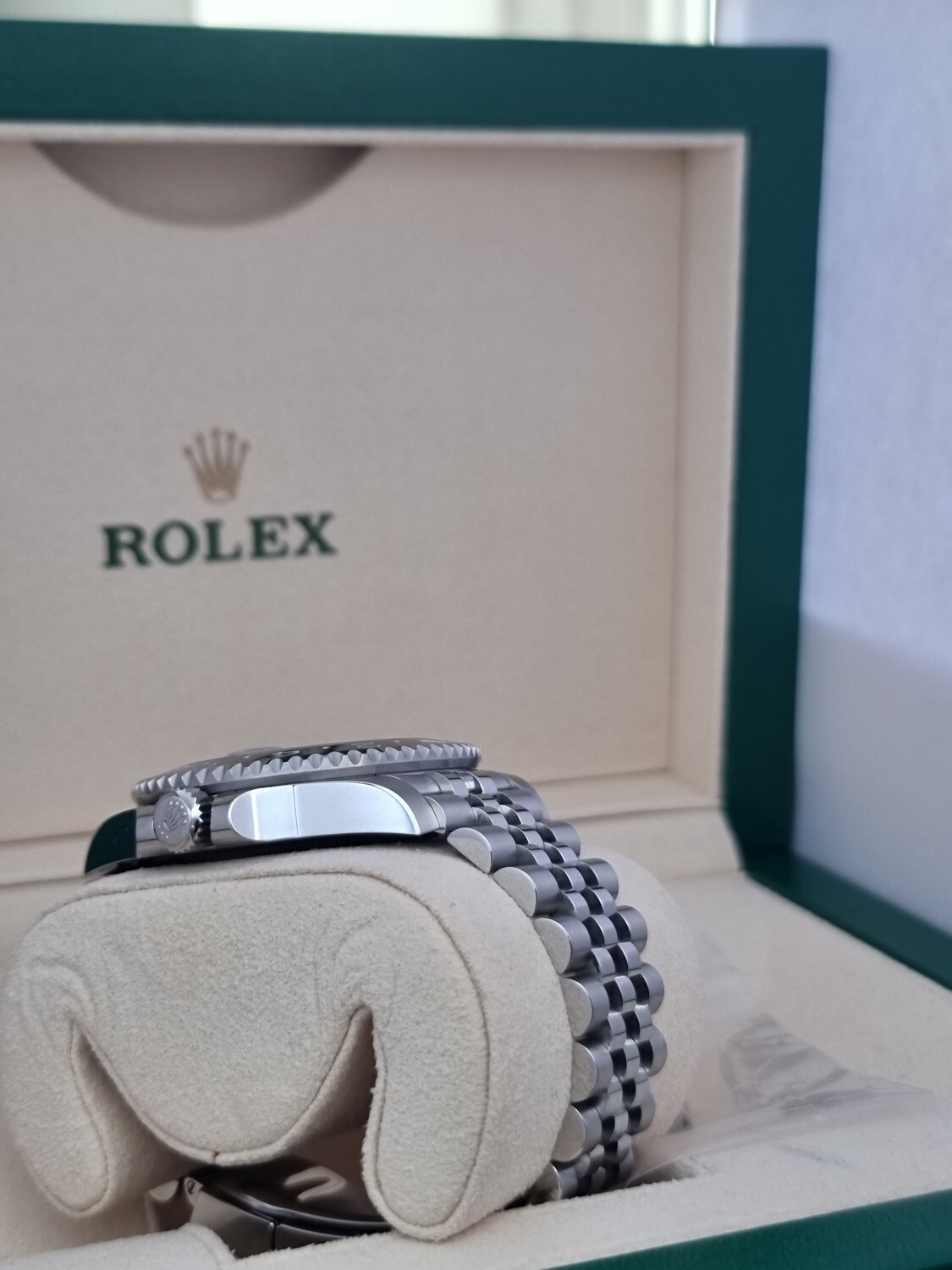 Rolex GMT Master II 126710BLNR &#39;Batgirl&#39; 2020 Full Set