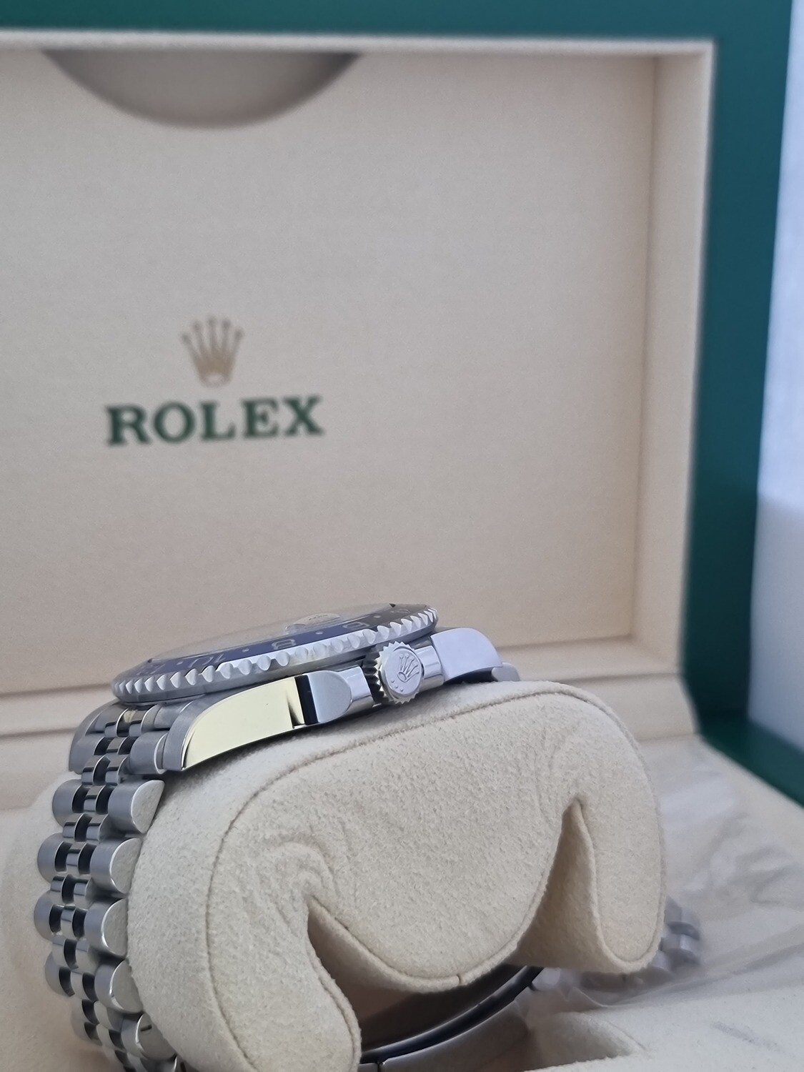 Rolex GMT Master II 126710BLNR &#39;Batgirl&#39; 2020 Full Set