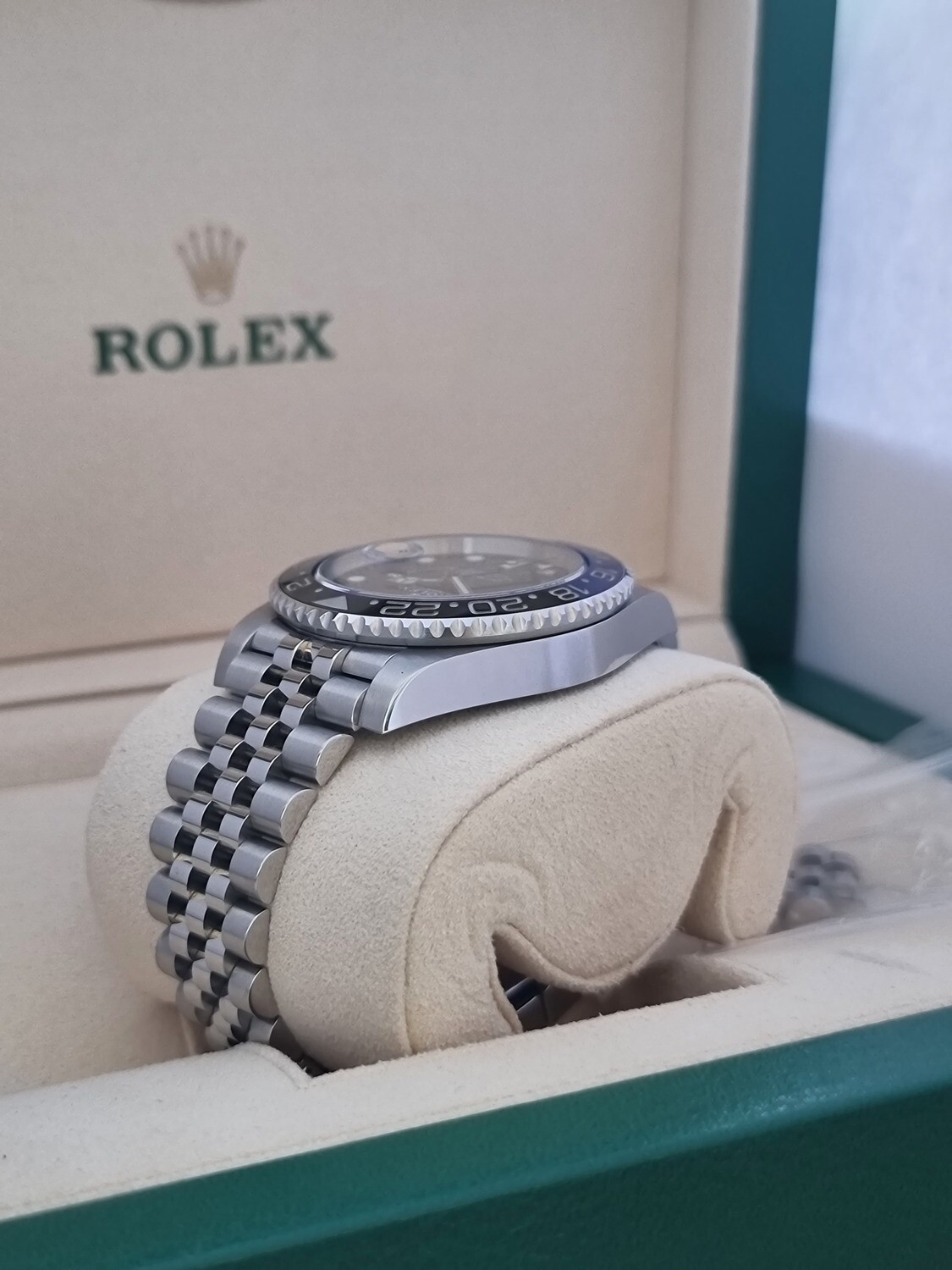 Rolex GMT Master II 126710BLNR &#39;Batgirl&#39; 2020 Full Set