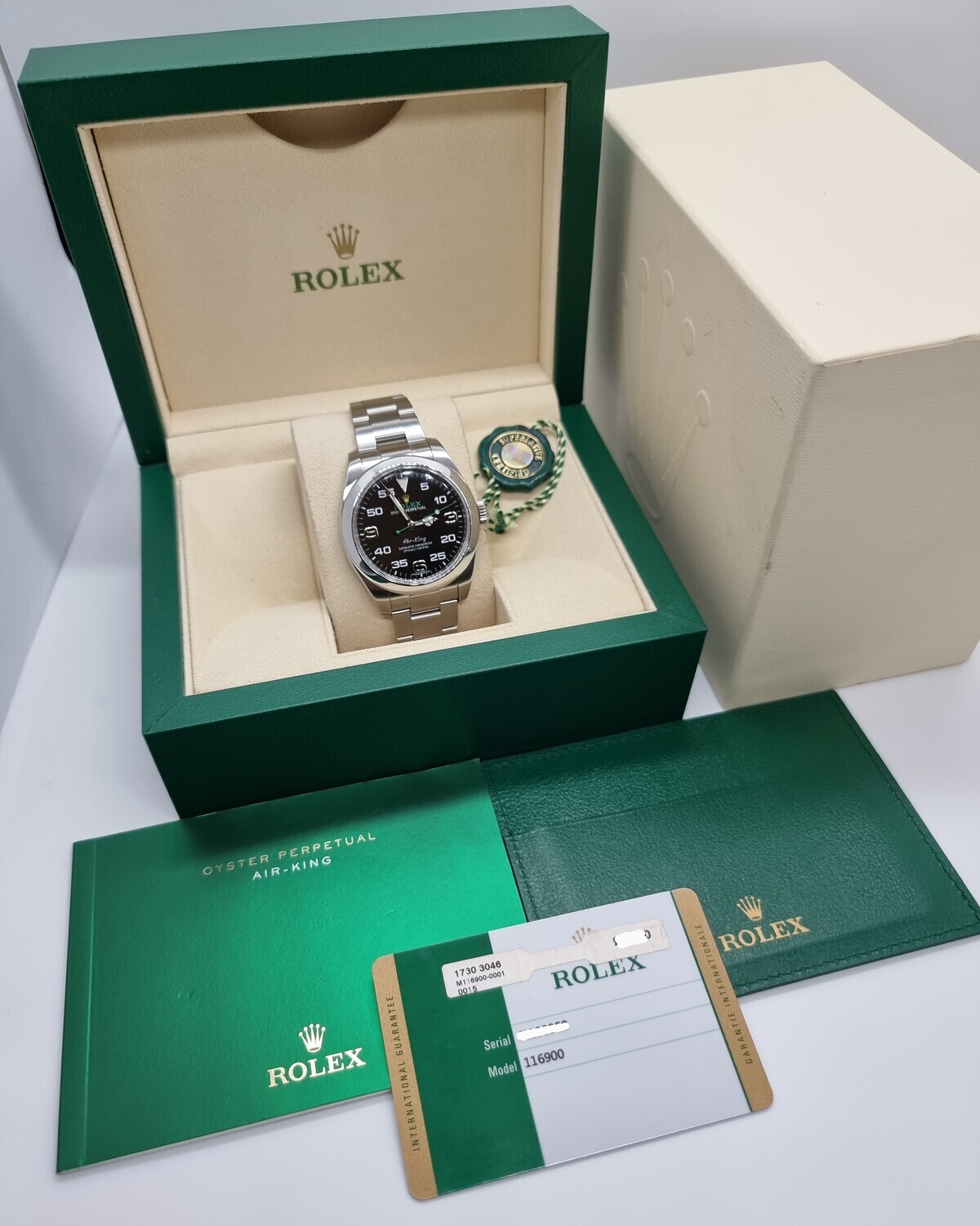 Rolex Airking Watch Ref: 116900 - 2018 Full Set - Discontinued Model - &#39;Bloodhound&#39;