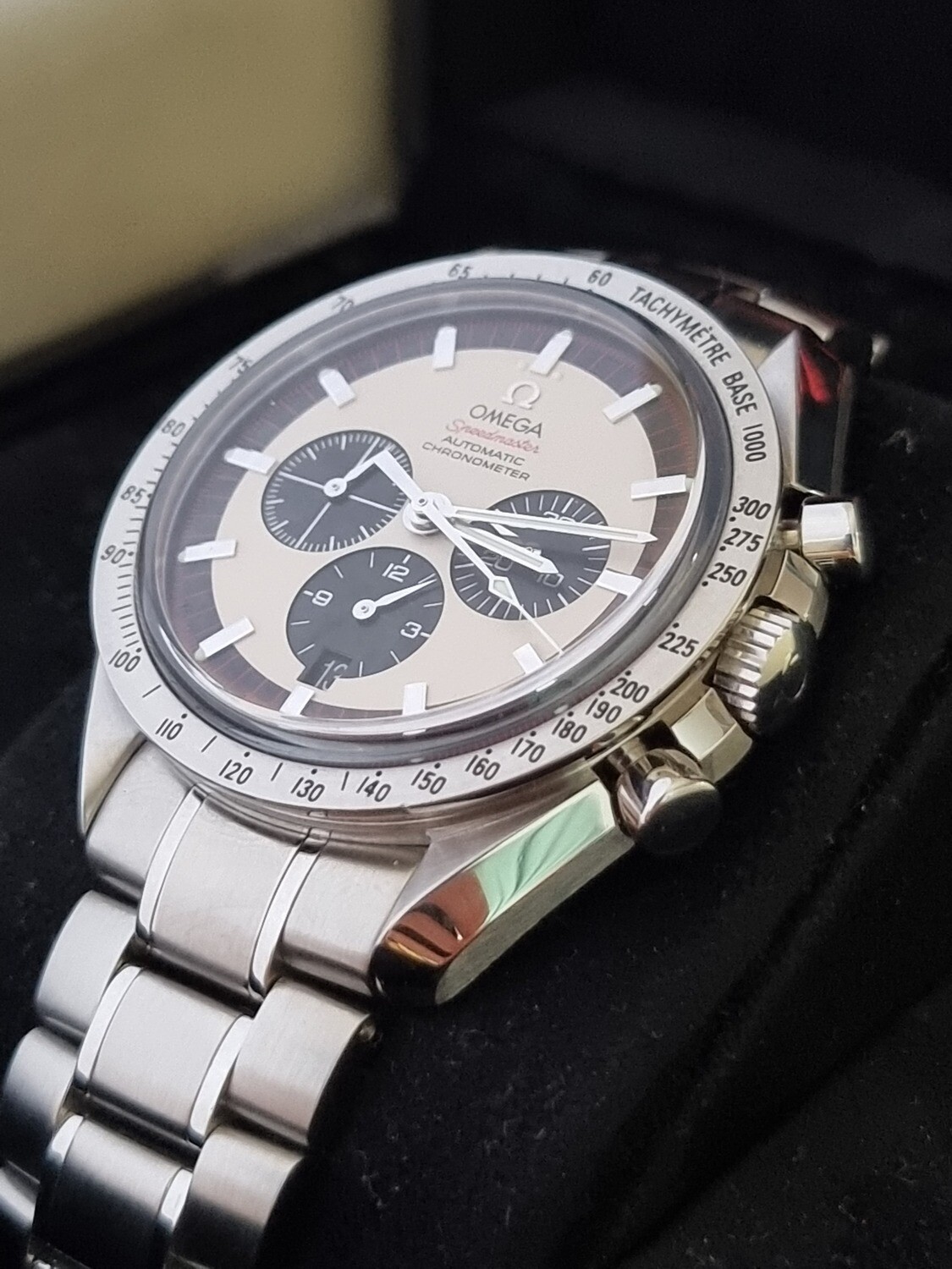 Omega Speedmaster Michael Schumacher Legends Limited Edition Panda 3559.32.00