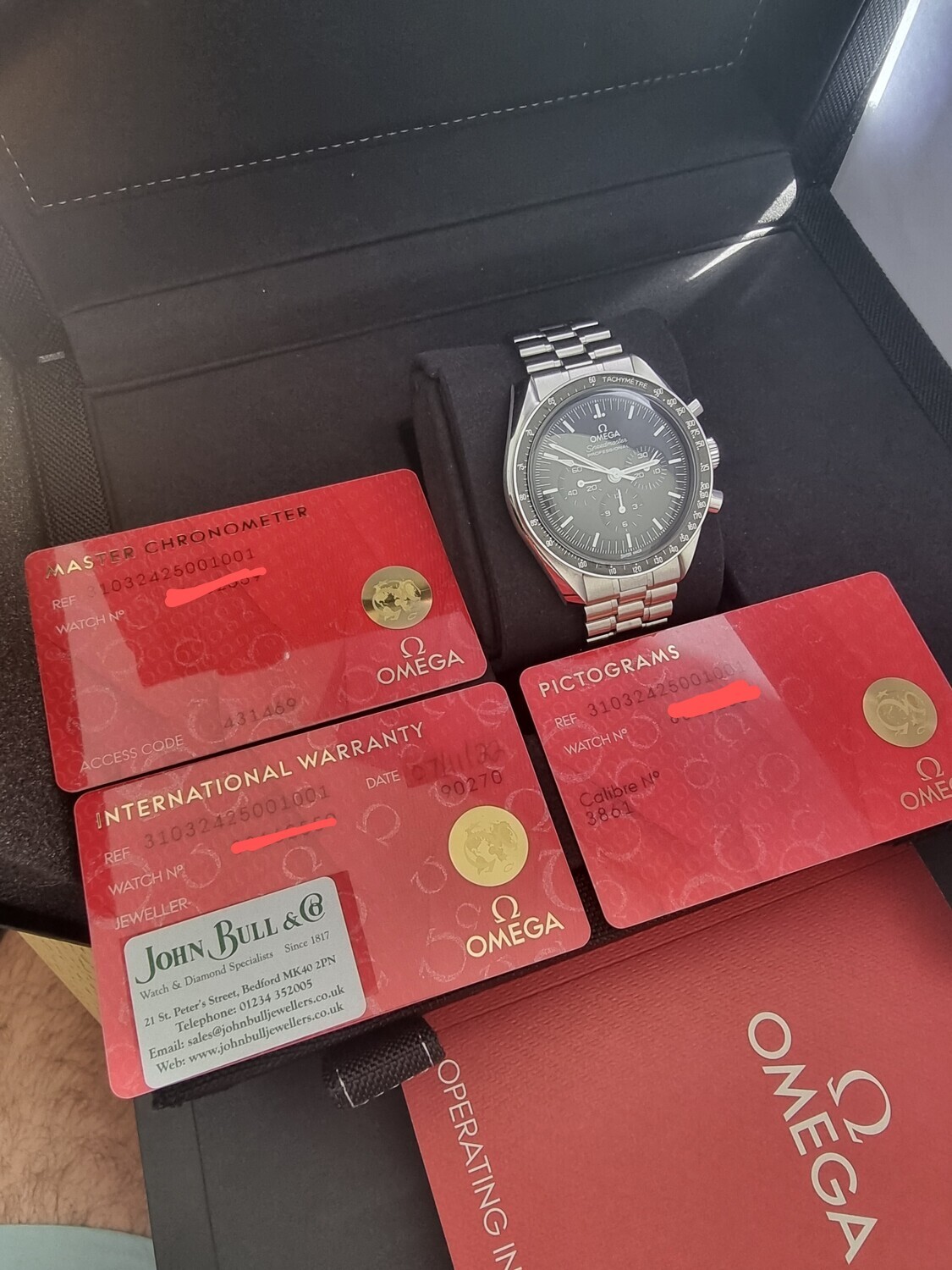 Omega Speedmaster Pro Moonwatch 42mm 310.32.42.50.01.001 - 2022 Full Set