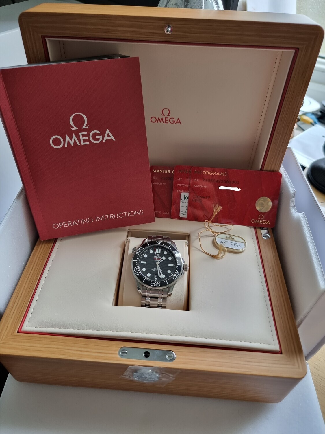 Omega Seamaster 300M 210.30.42.20.01.001 Black Dial 2022 Full Set
