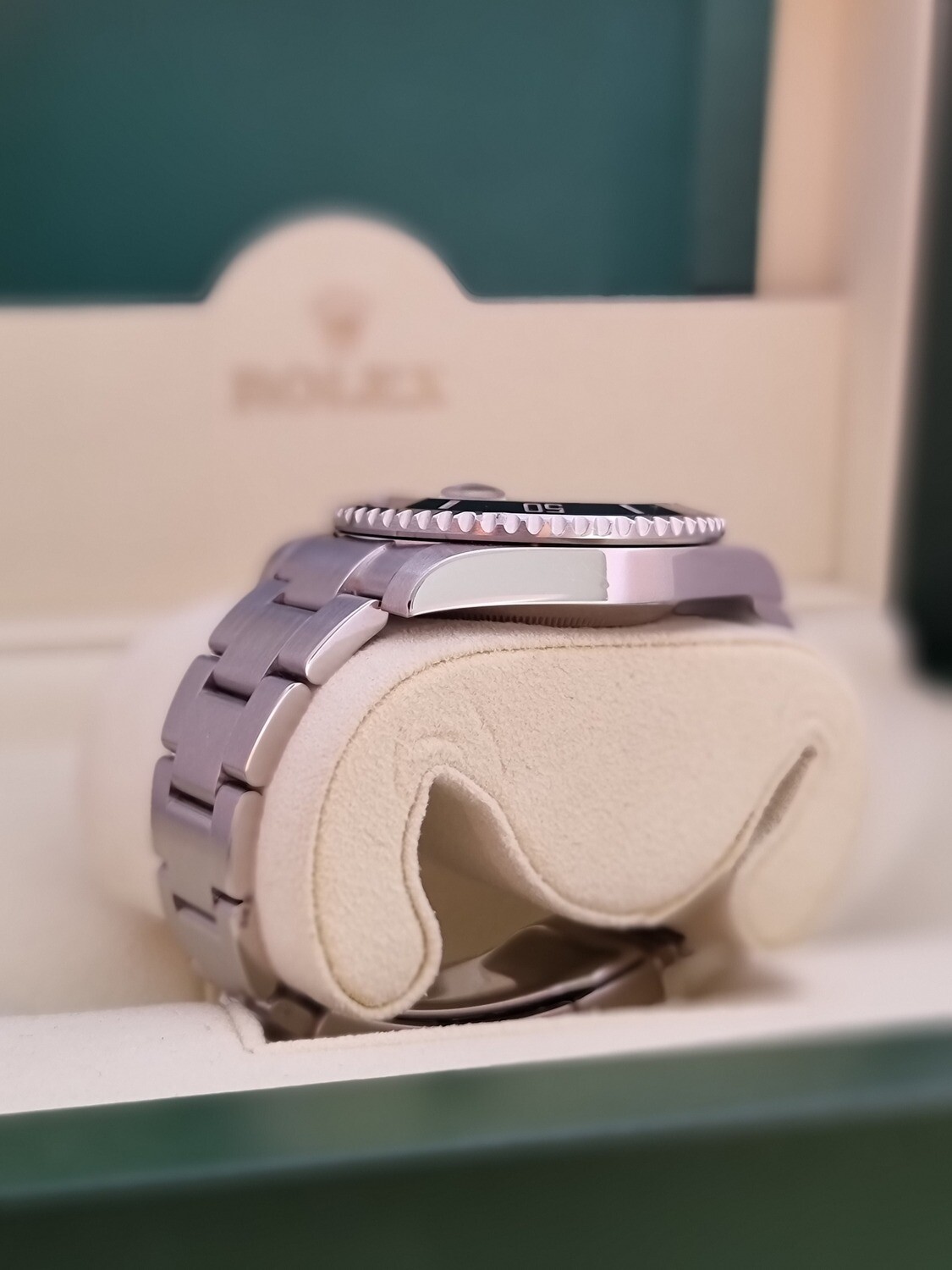 Rolex Submariner 116610LN - 2016 Full Set - Excellent Condition