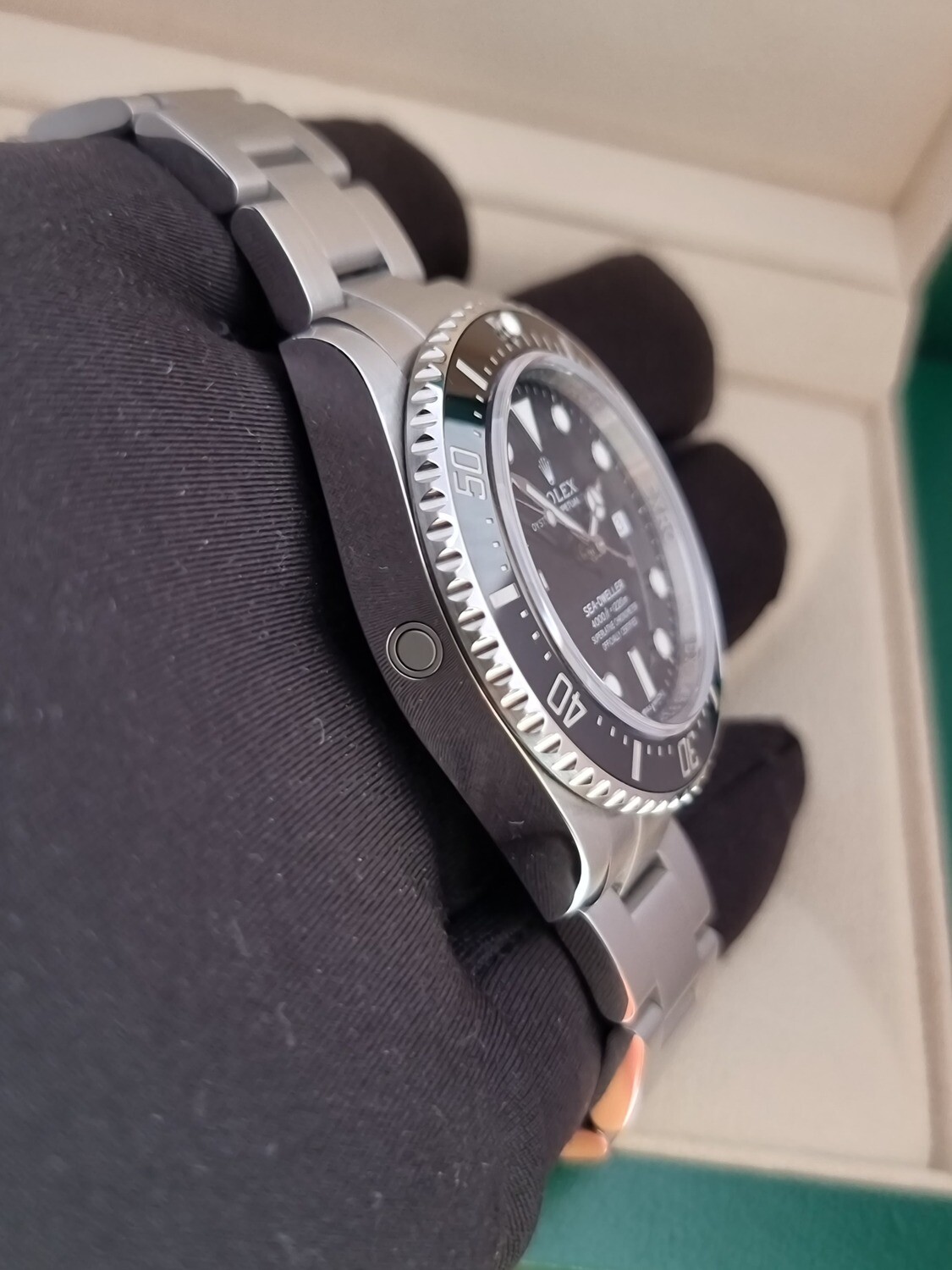 Rolex Sea-Dweller 116600 SD4K 4000 Model, 2016 Full Set, 2023 Rolex Service