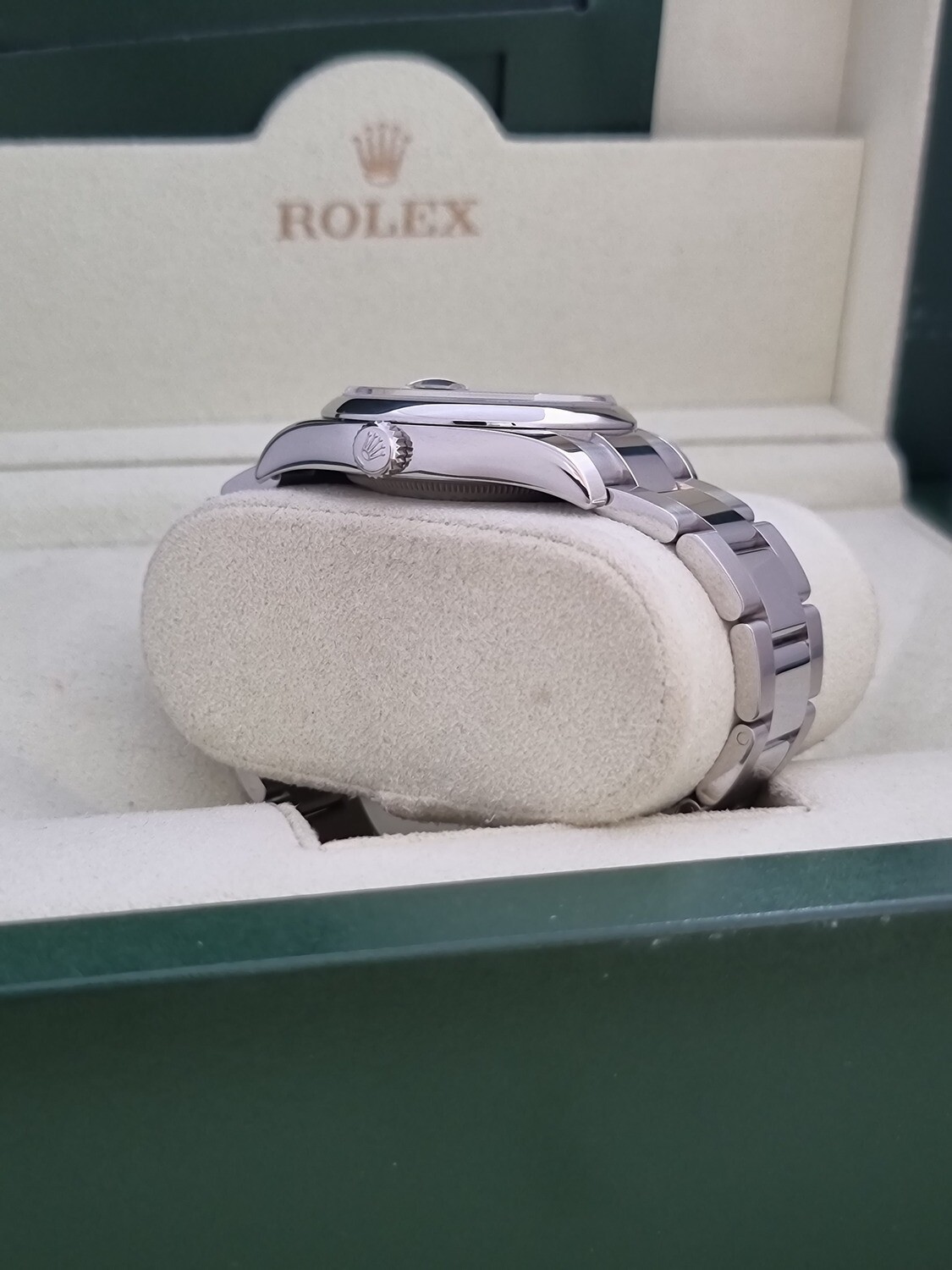 Rolex Datejust 116200, 36mm Rare Black Concentric Dial