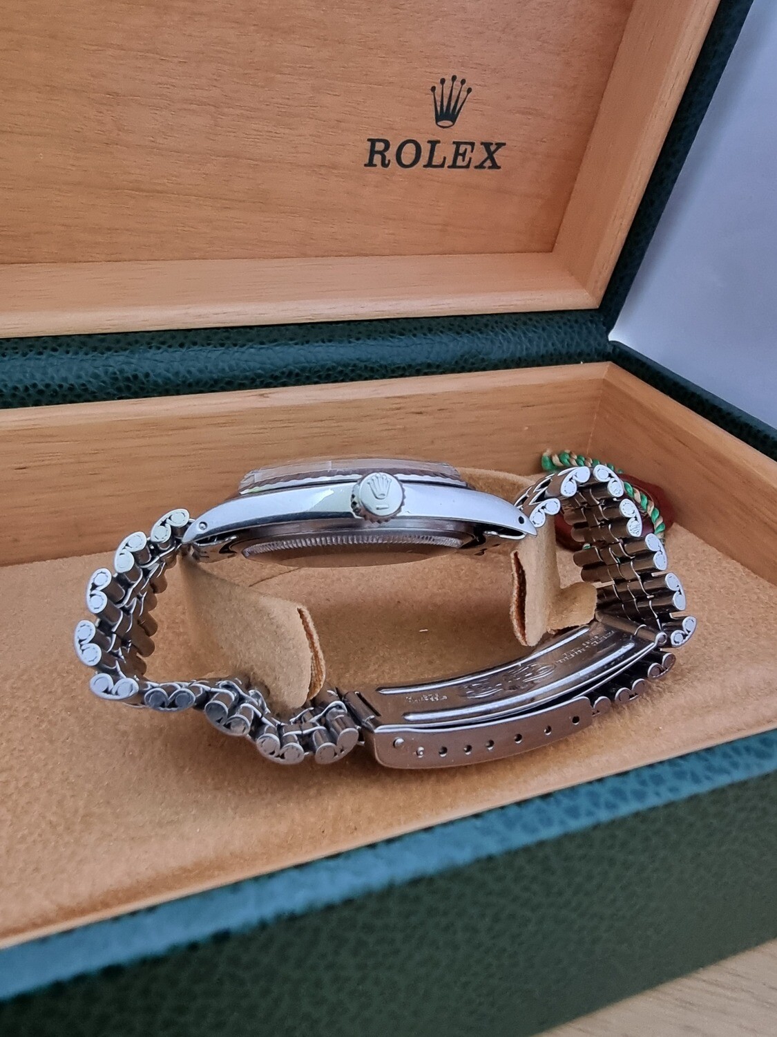 Rolex Datejust 1603 Box &amp; Papers, Stepped PiePan Silver Dial