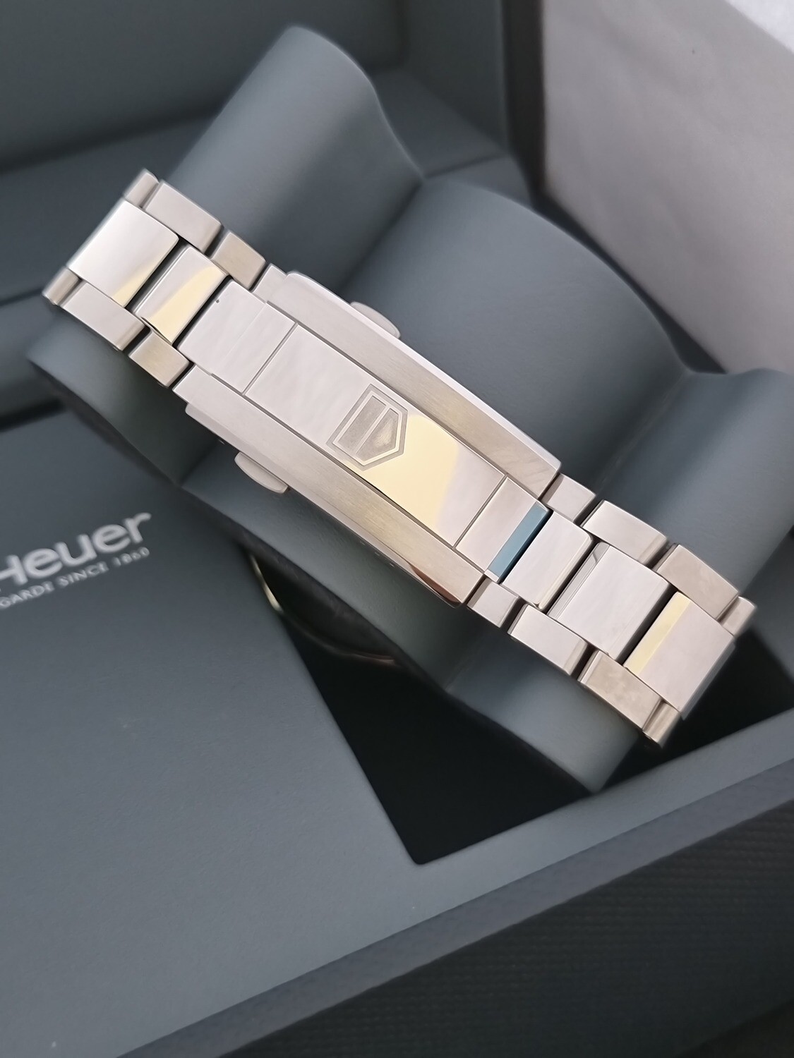 TAG Heuer Aquaracer Green Dial Men&#39;s Watch - WBP2115, 2023 Full Set