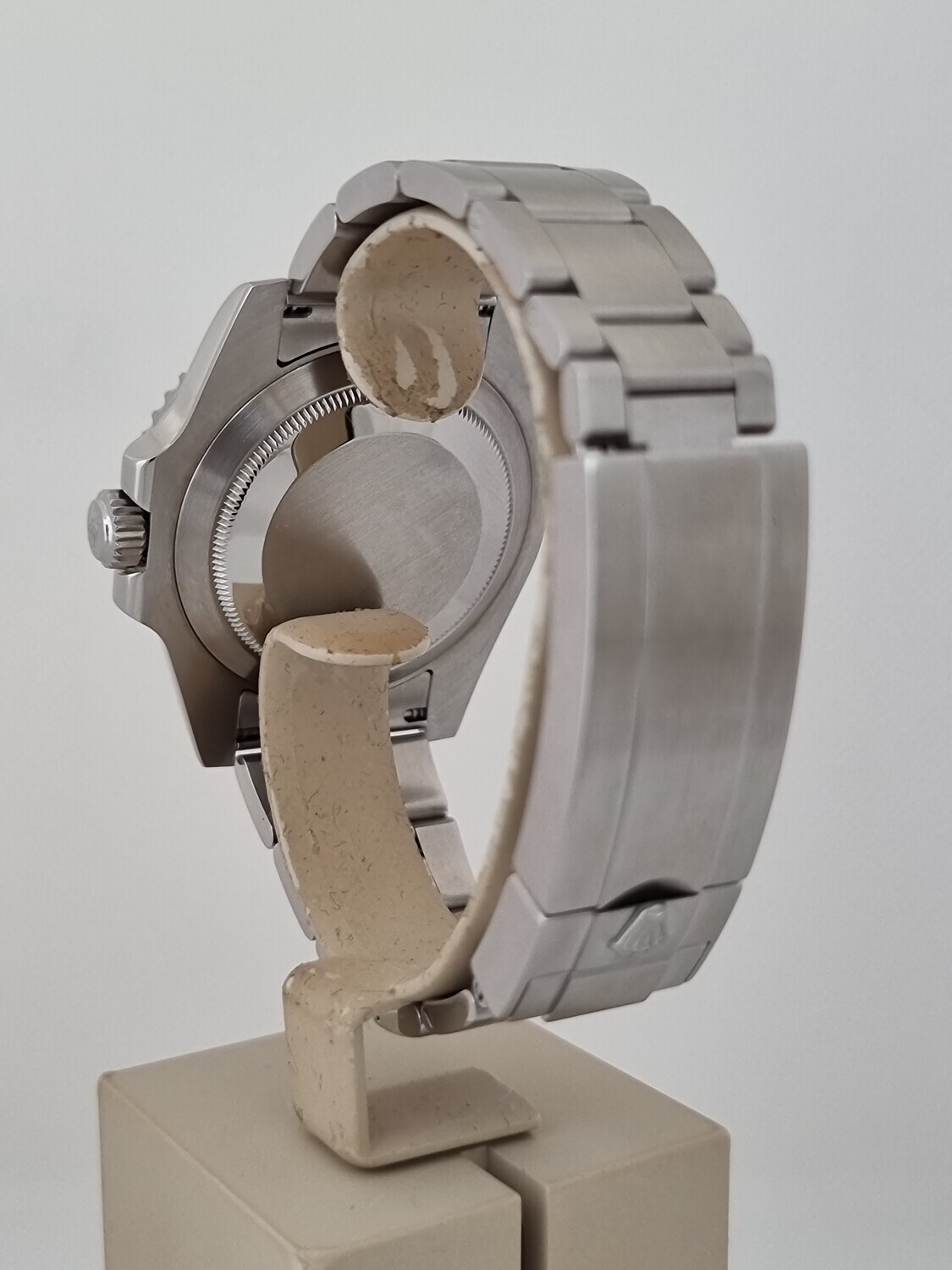 Rolex Submariner 116610LV Hulk, 2016 Full Set