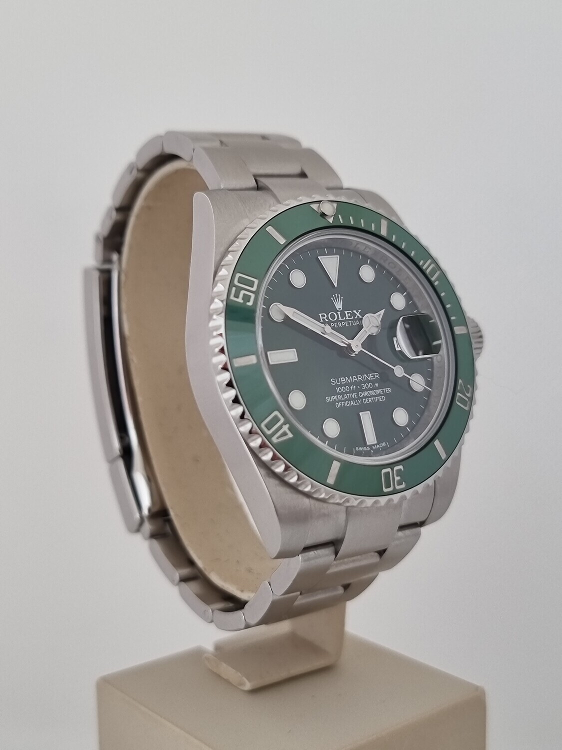 Rolex Submariner 116610LV Hulk, 2016 Full Set