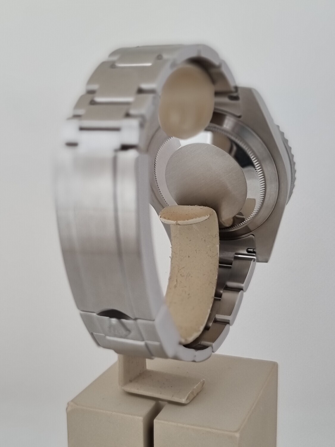 Rolex Submariner 116610LV Hulk, 2016 Full Set