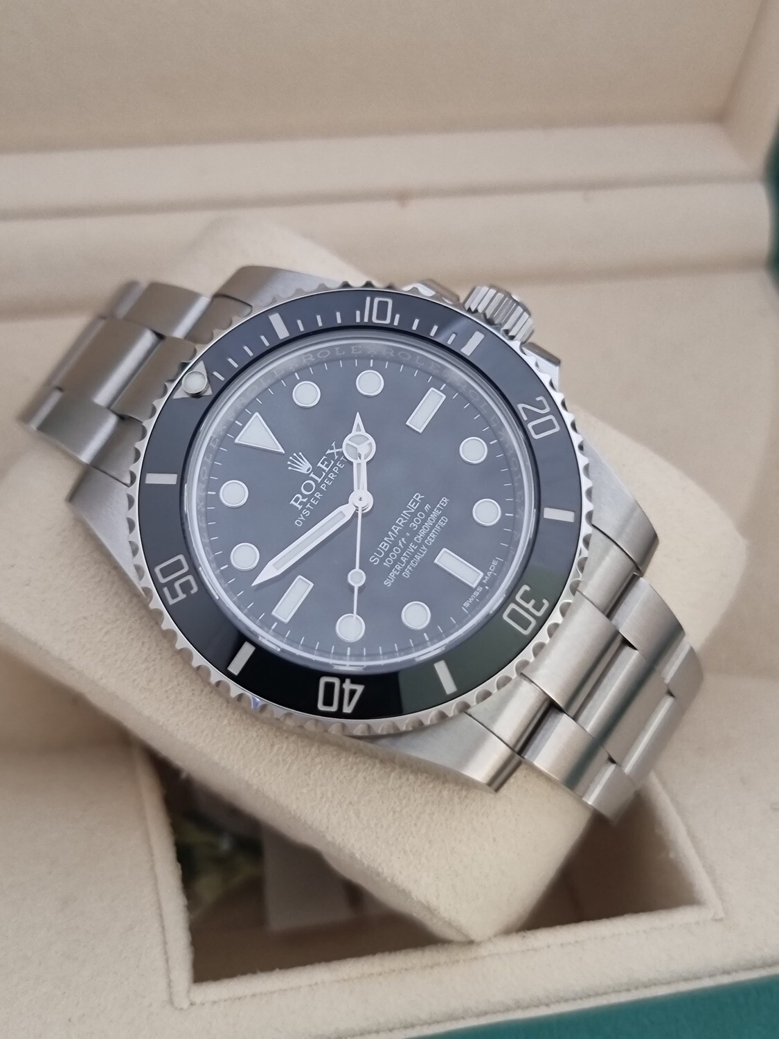 Rolex Submariner 114060 - 2017 Full Set - Some Stickers &amp; original receipt