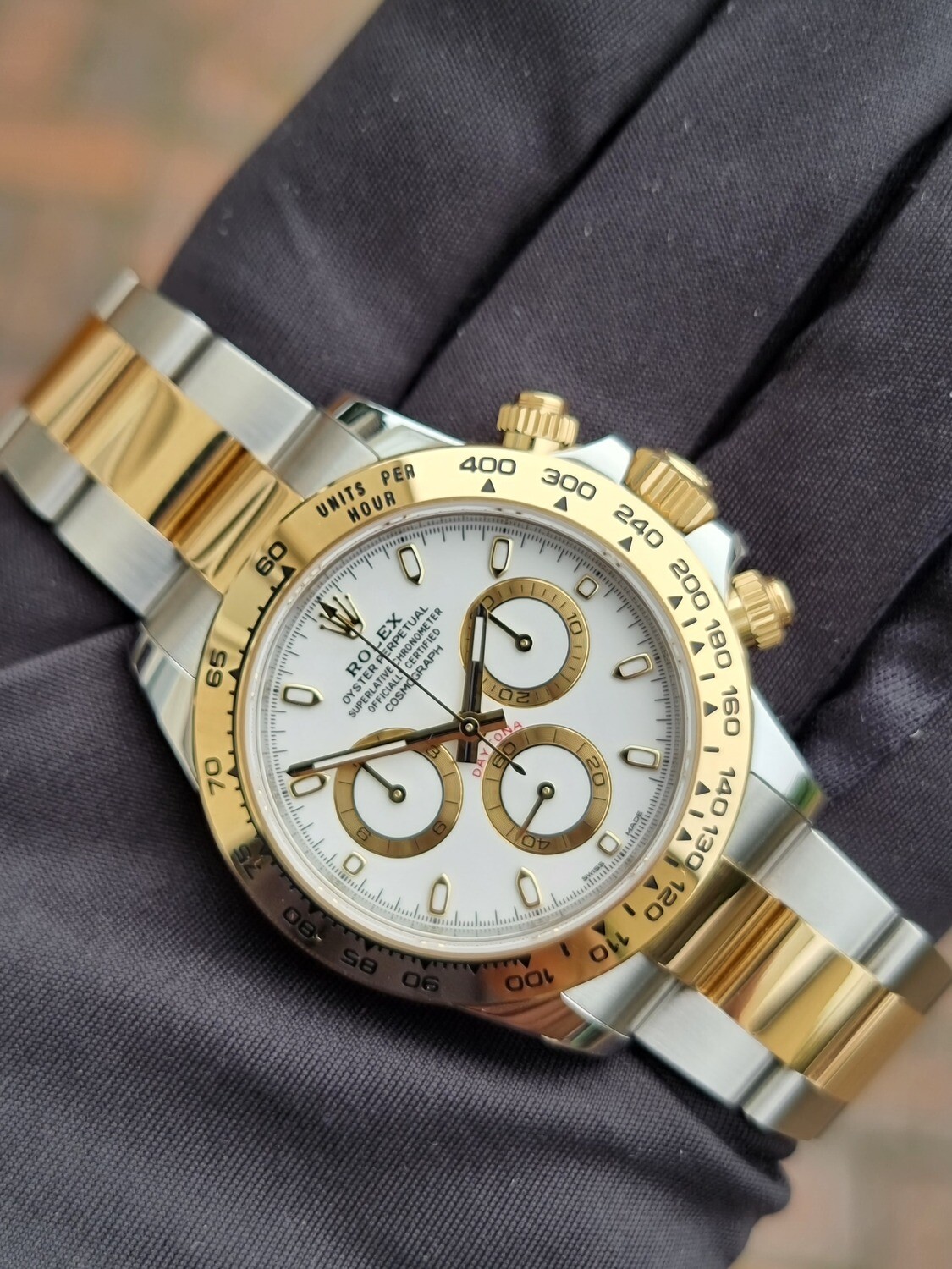 Rolex Daytona 116503 - 2022 New &amp; Unworn, Full Set