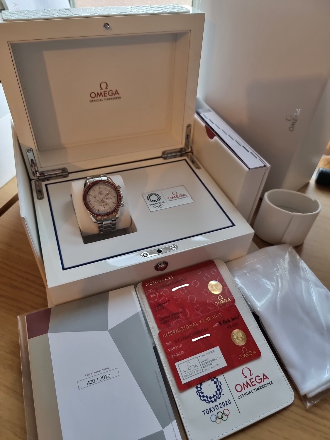 Omega Speedmaster 2020 Olympic Games &#39;Tokyo Edition&#39; 2021 Full Set