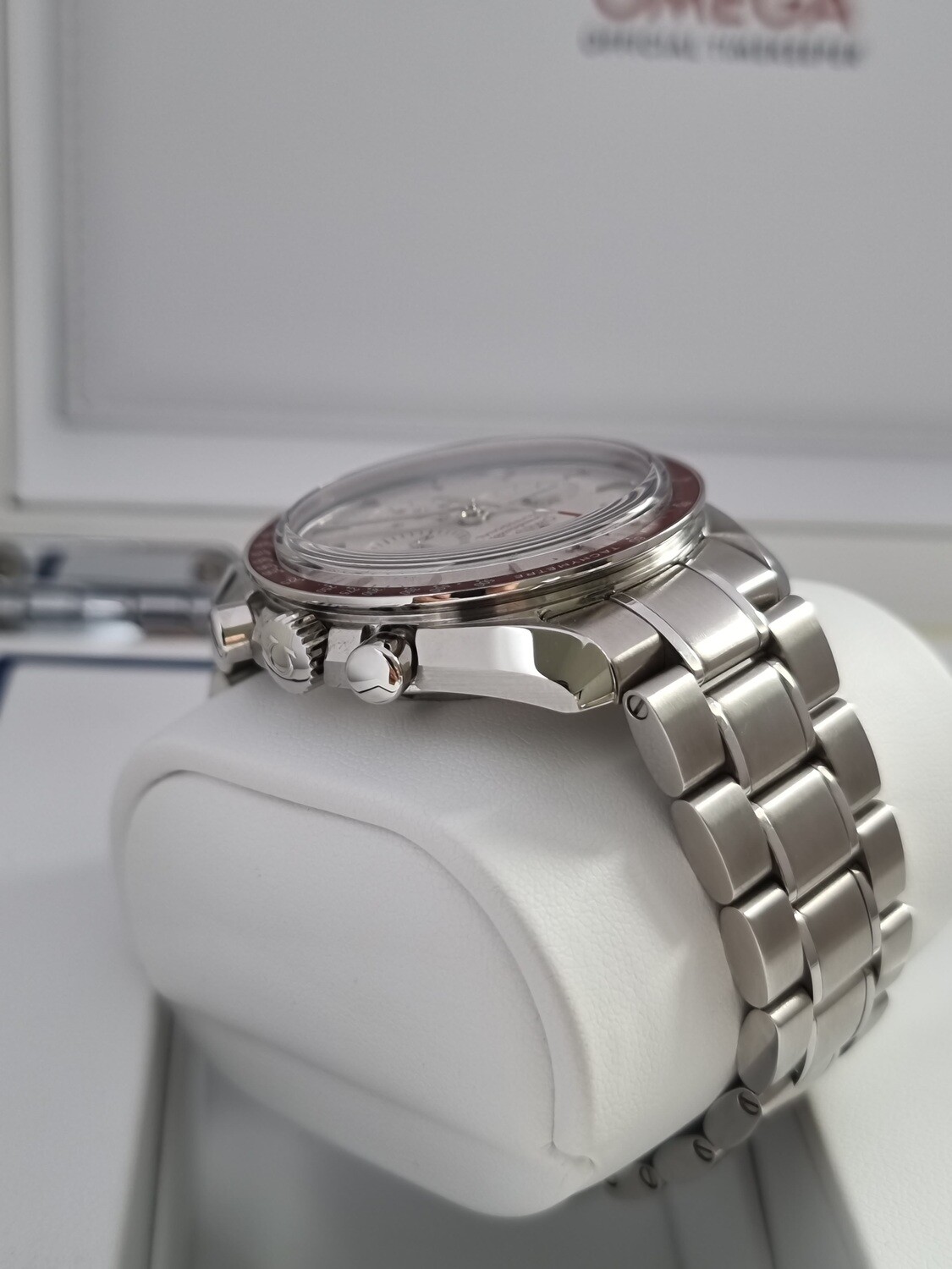 Omega Speedmaster 2020 Olympic Games &#39;Tokyo Edition&#39; 2021 Full Set