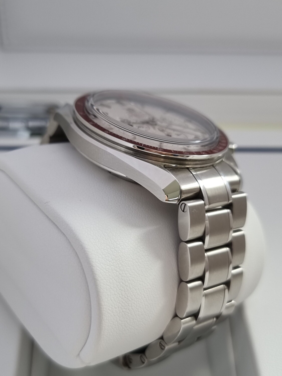 Omega Speedmaster 2020 Olympic Games &#39;Tokyo Edition&#39; 2021 Full Set