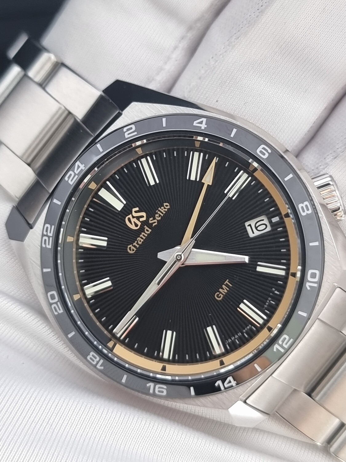 Grand Seiko GMT Limited Edition SBGN023G, New/Unworn 2023