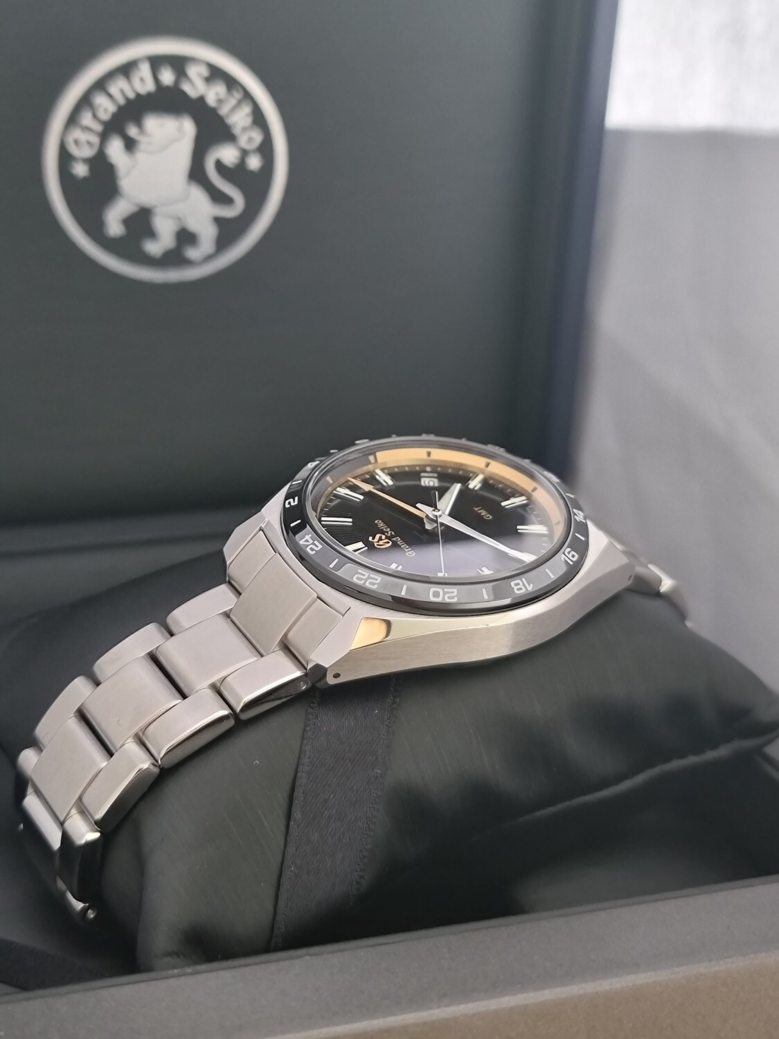 Grand Seiko GMT Limited Edition SBGN023G, New/Unworn 2023