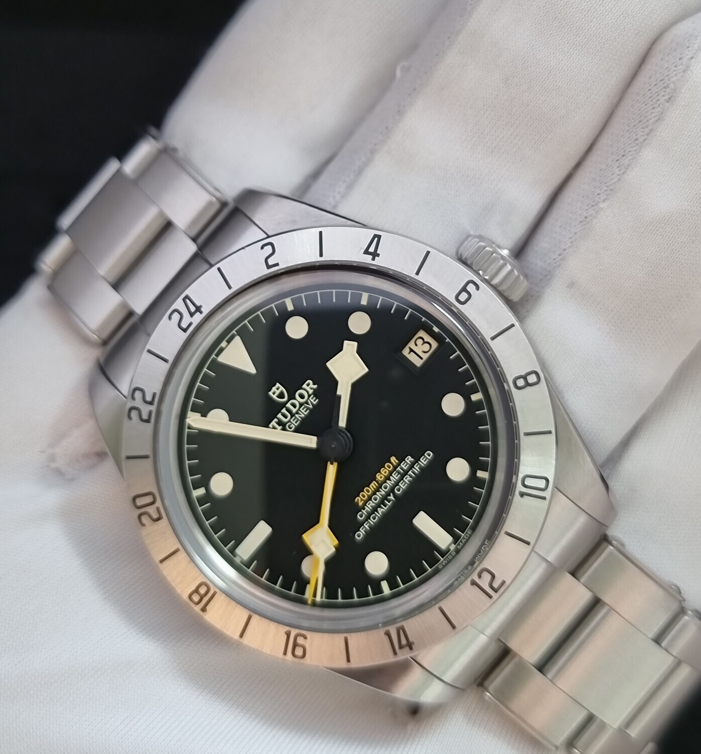 Tudor Black Bay Pro 79470 - 2022 Full Set, Superb condition