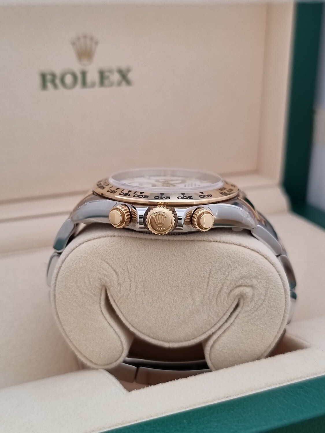 Rolex Daytona 116503 - 2017 Full Set, Unpolished, Fully Stickered, with receipt