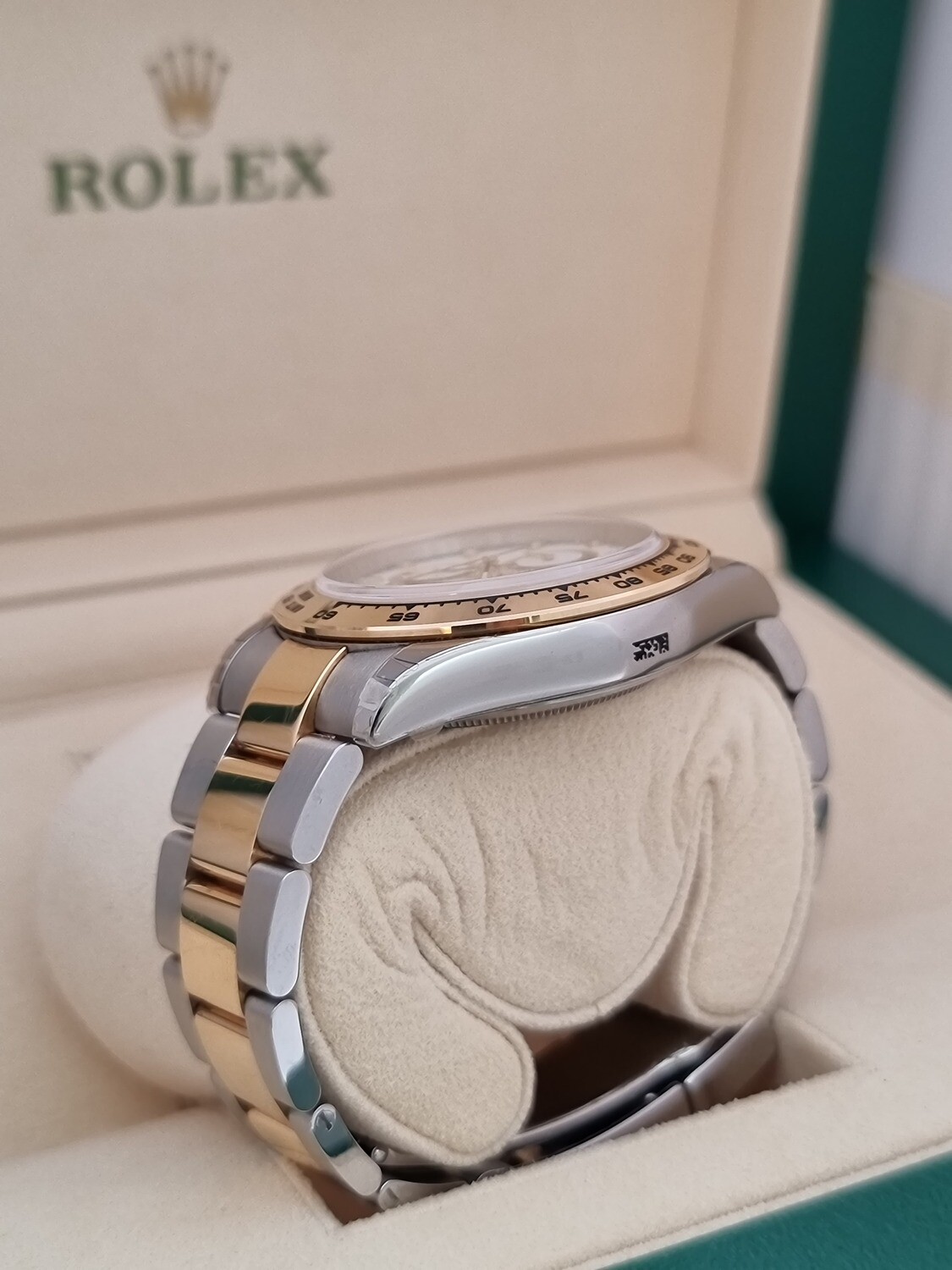Rolex Daytona 116503 - 2017 Full Set, Unpolished, Fully Stickered, with receipt